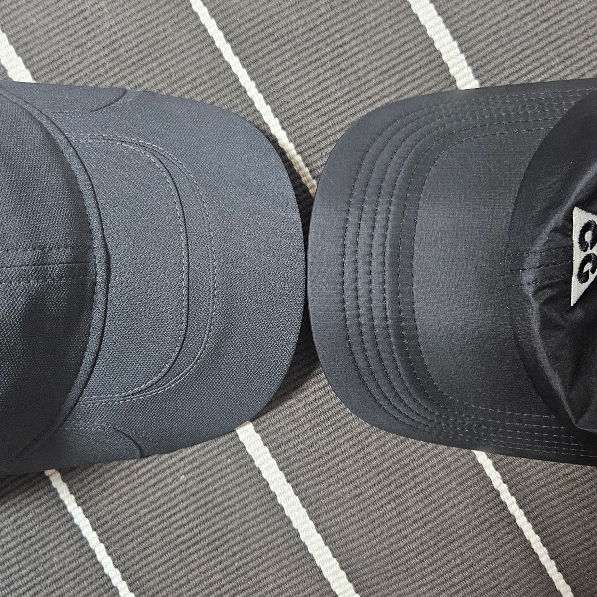Nike ACG Trail Cap Black, Nike x Drake Nocta Club Cap Anthracite 착용 스타일 - 2