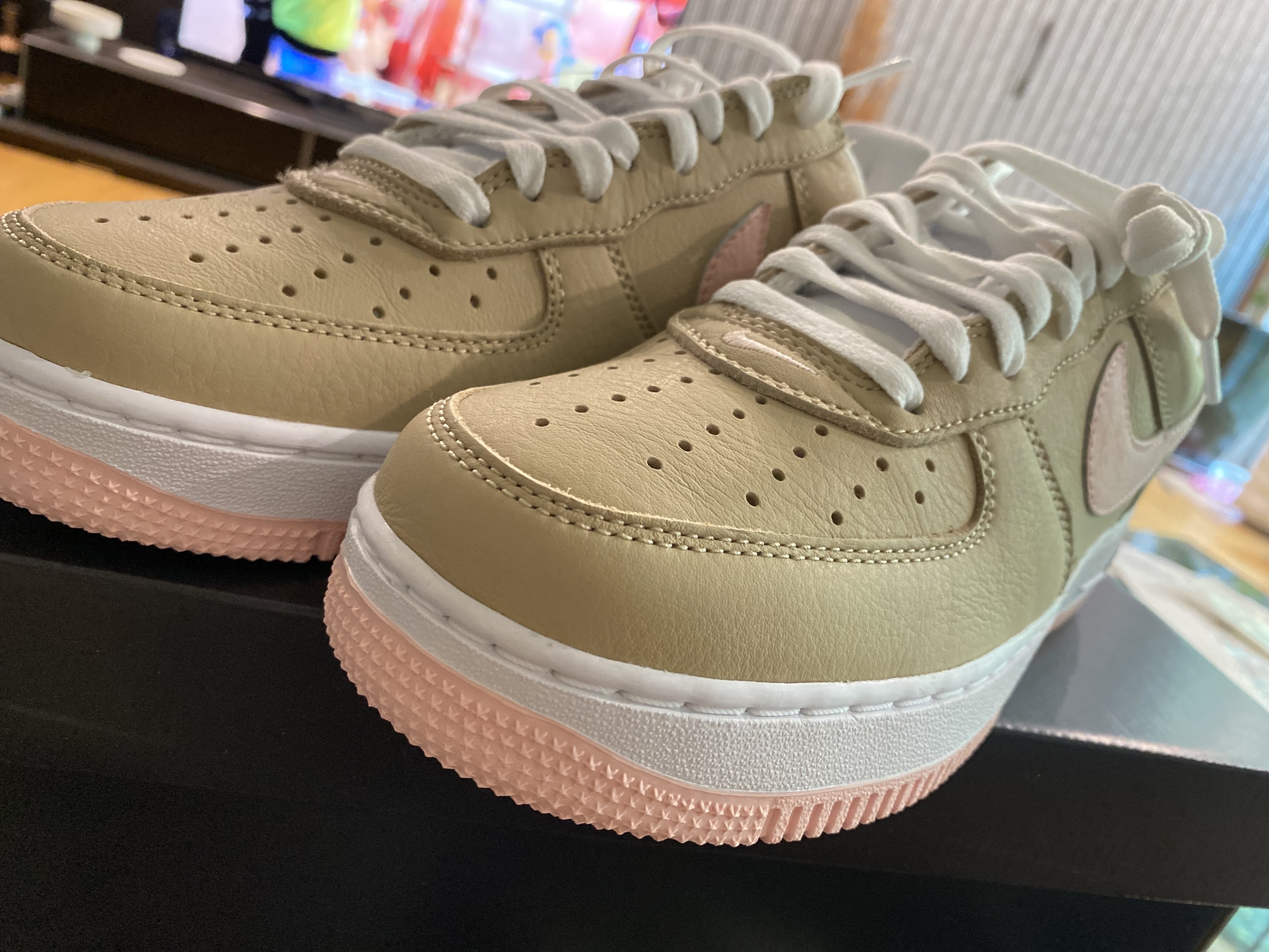 Nike Air Force 1 Low Linen 2024 착용 스타일 - 2