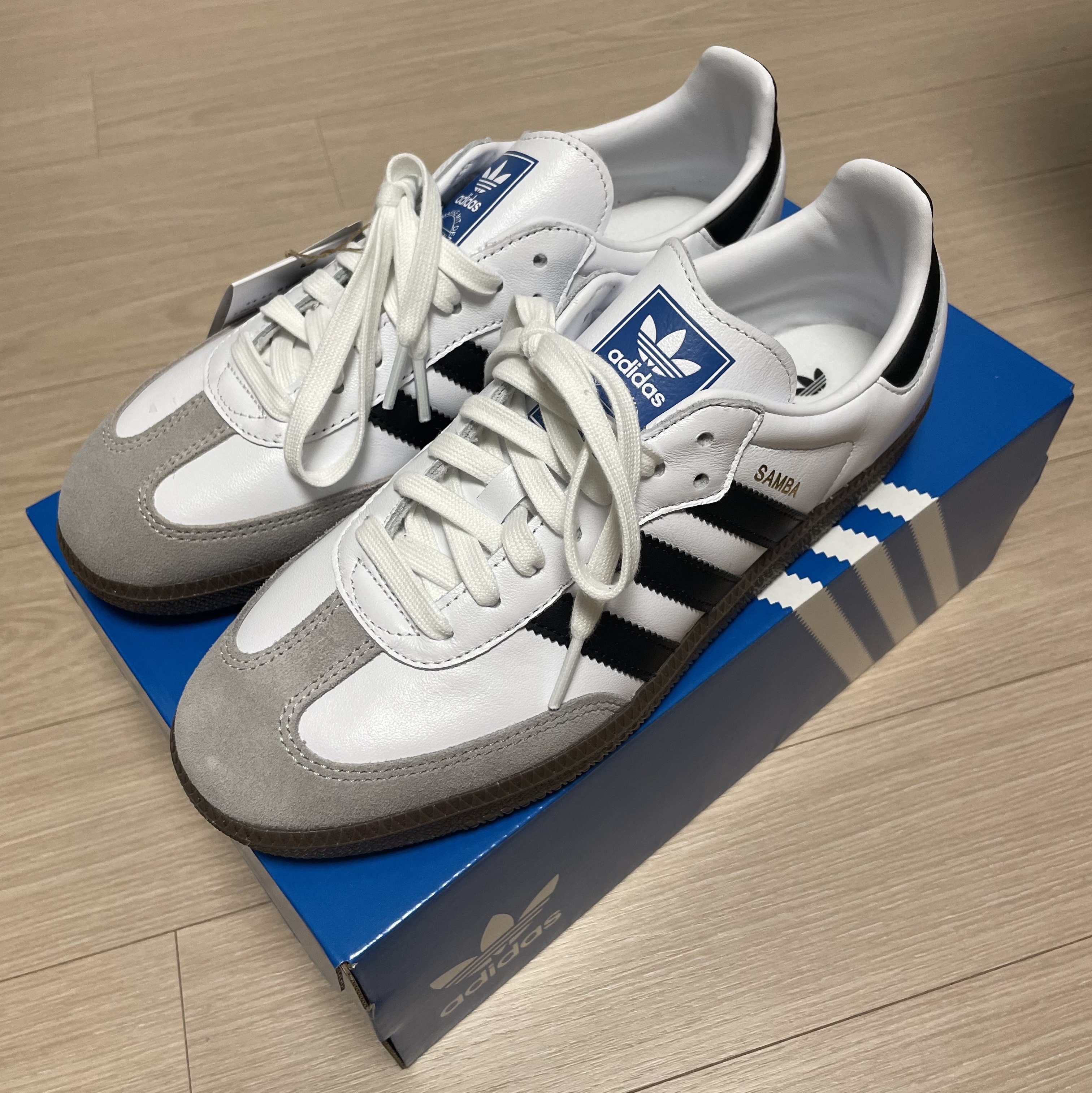 Adidas Samba OG Cloud White 착용 스타일