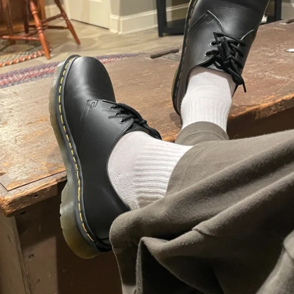 Dr. Martens 1461 Smooth Black 착용 스타일