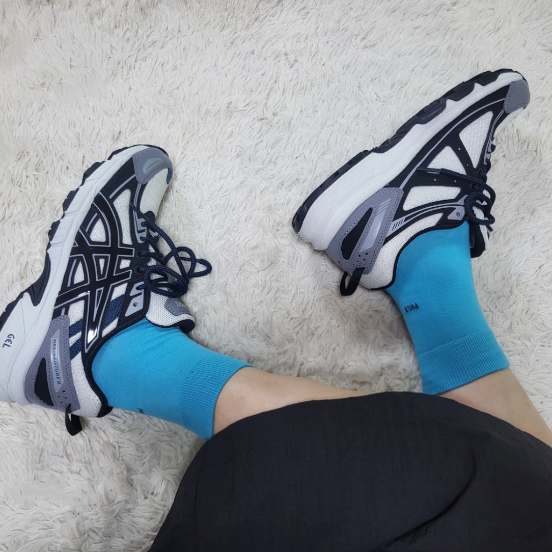 Asics Gel-Venture 6 SPS Glacier Grey 착용 스타일