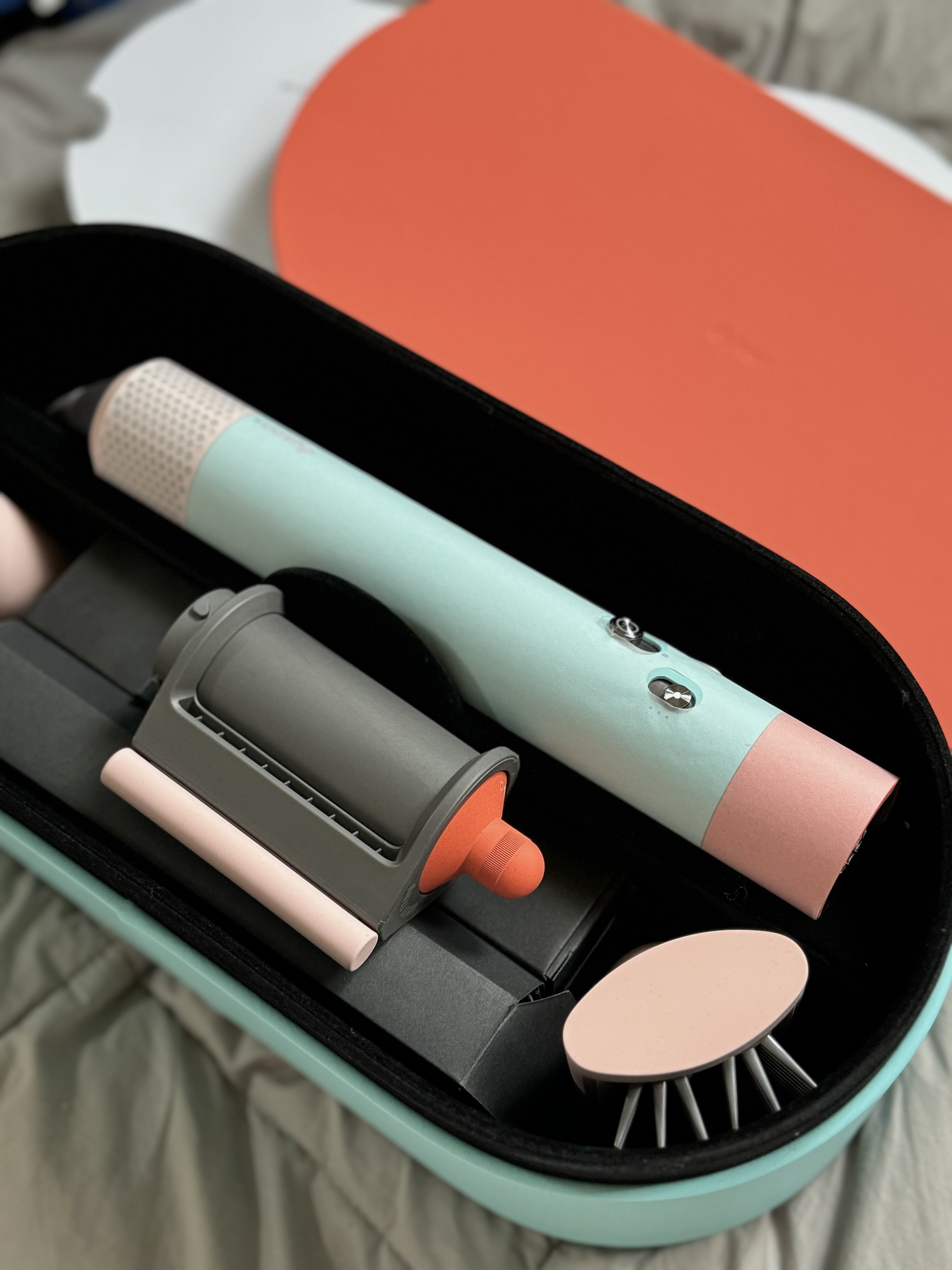 Dyson Airwrap Multi Styler Complete Long Ceramic Pop (Korean Ver.) 착용 스타일