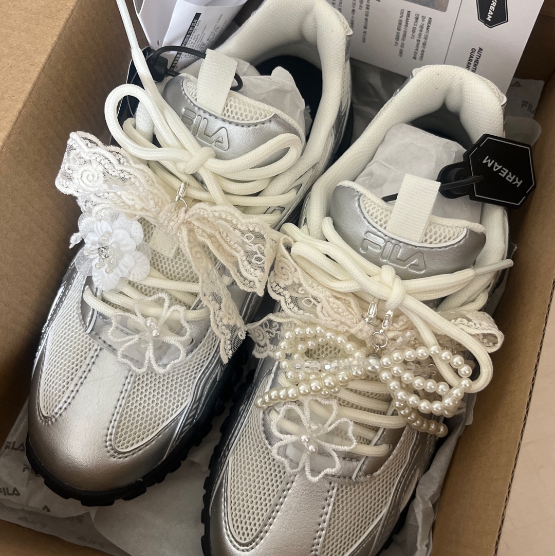 Fila Echappe MS Silver Moon 착용 스타일