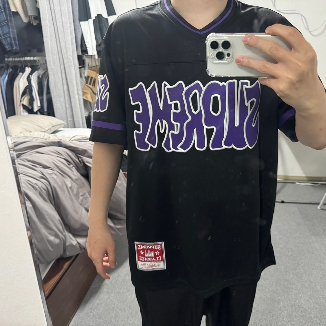 Supreme Mitchell & Ness Football Jersey Black - 22FW 착용 스타일