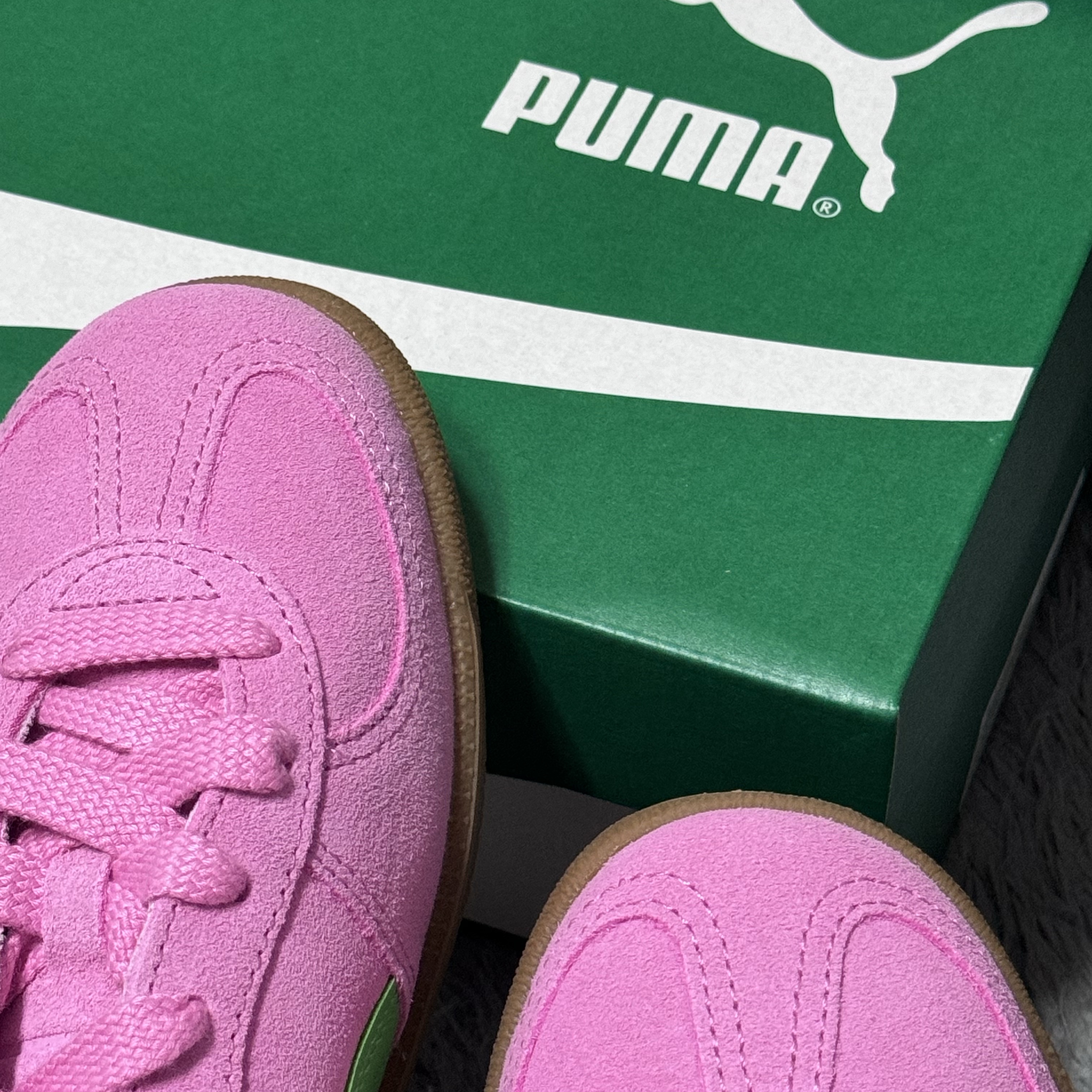 Puma Palermo Special Pink Delight Green 착용 스타일 - 2
