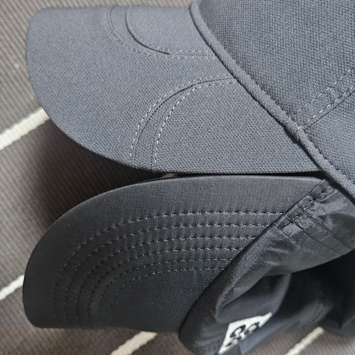 Nike ACG Trail Cap Black, Nike x Drake Nocta Club Cap Anthracite 착용 스타일 - 1