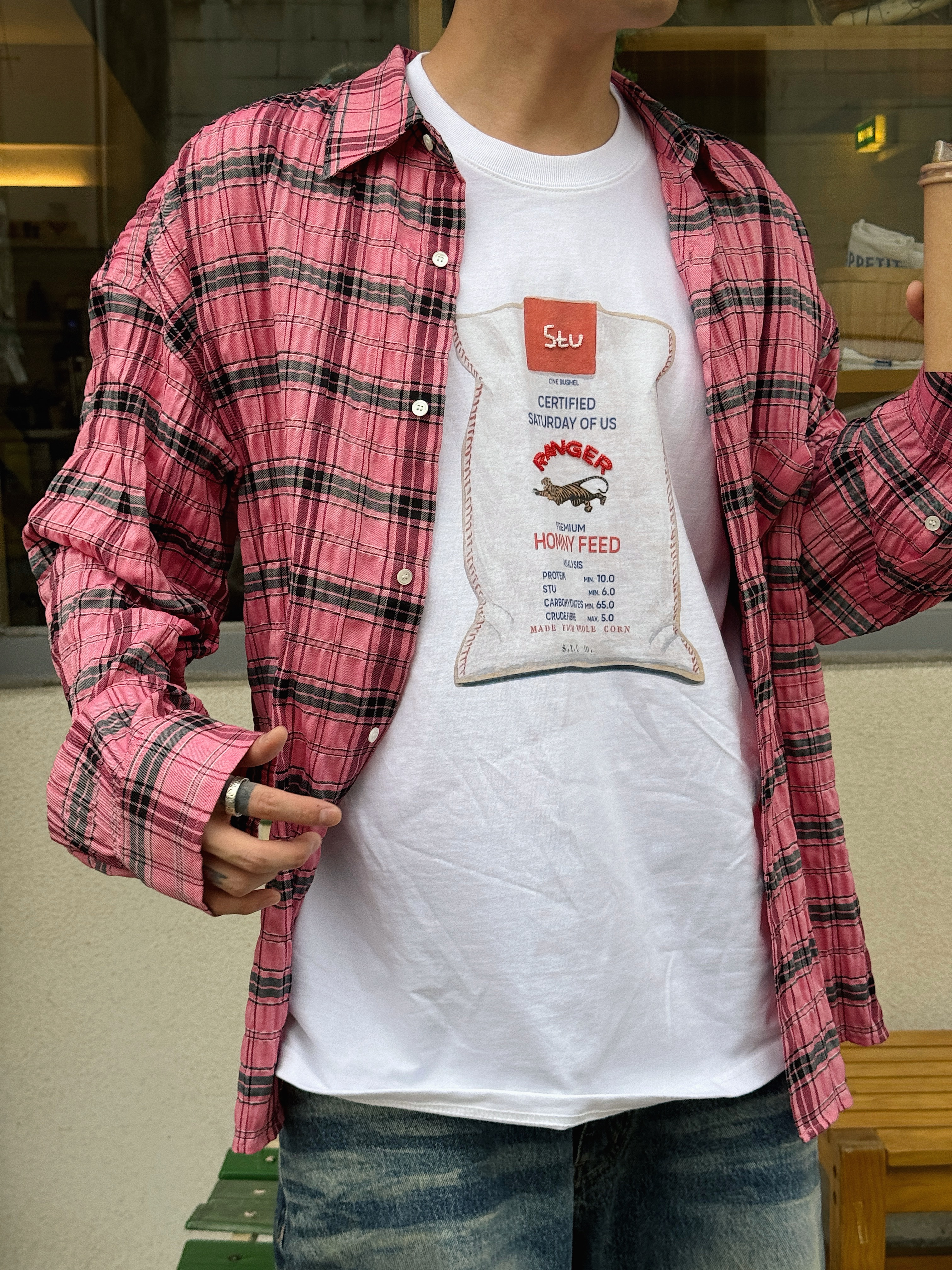 STU Burlap Bag Printing Beads T-shirt White, Supreme Pigment Print S Logo 6-Panel Indigo - 22FW 착용 스타일 - 7