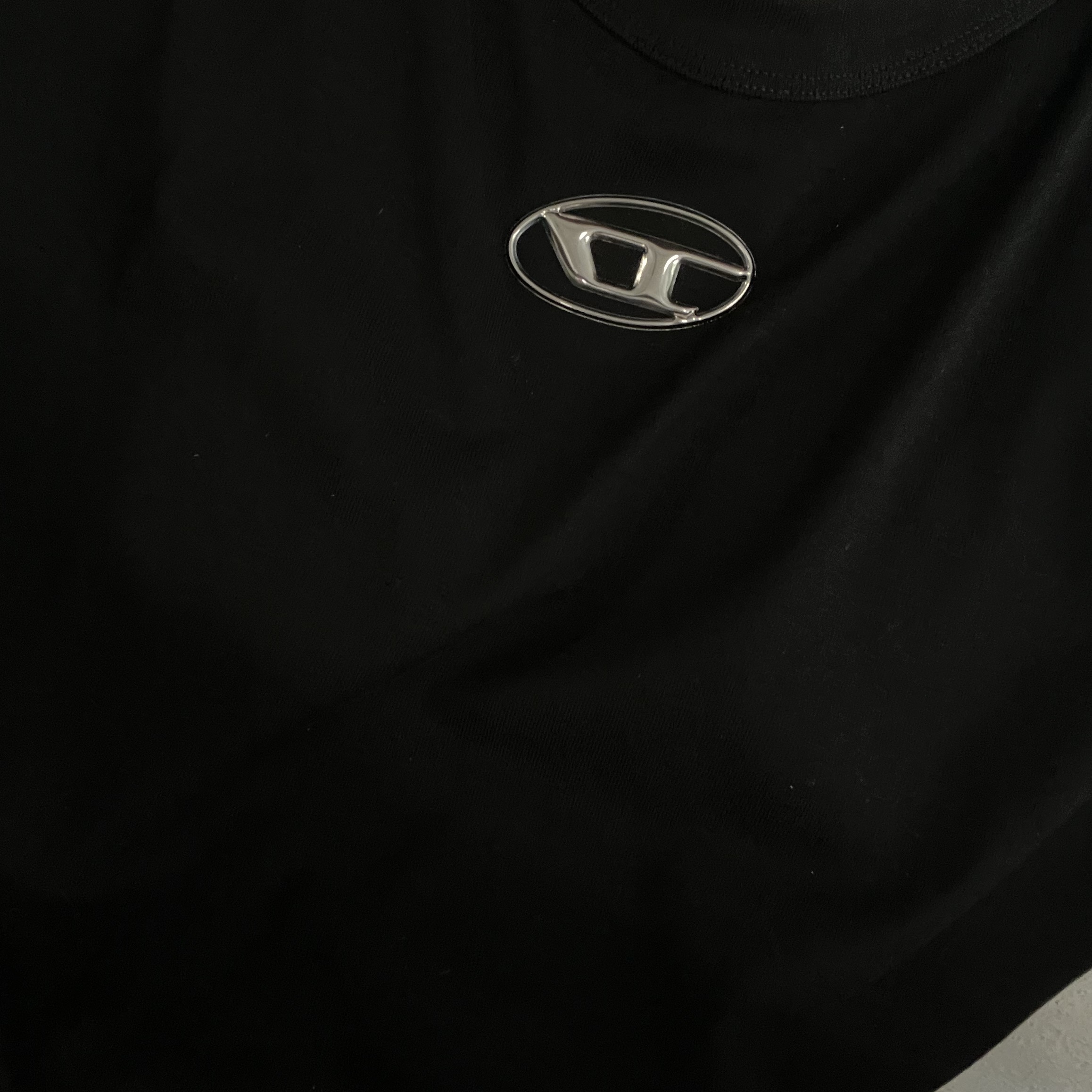 Diesel T-Just-Od T-shirt Black, Casio DBC-611G-1DF 착용 스타일 - 3