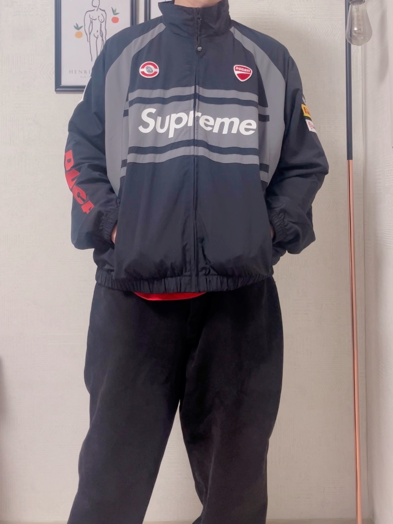 Stussy Washed Canvas Big OL' Jean Black, Supreme x Ducati Track Jacket Black - 24SS 착용 스타일 - 2