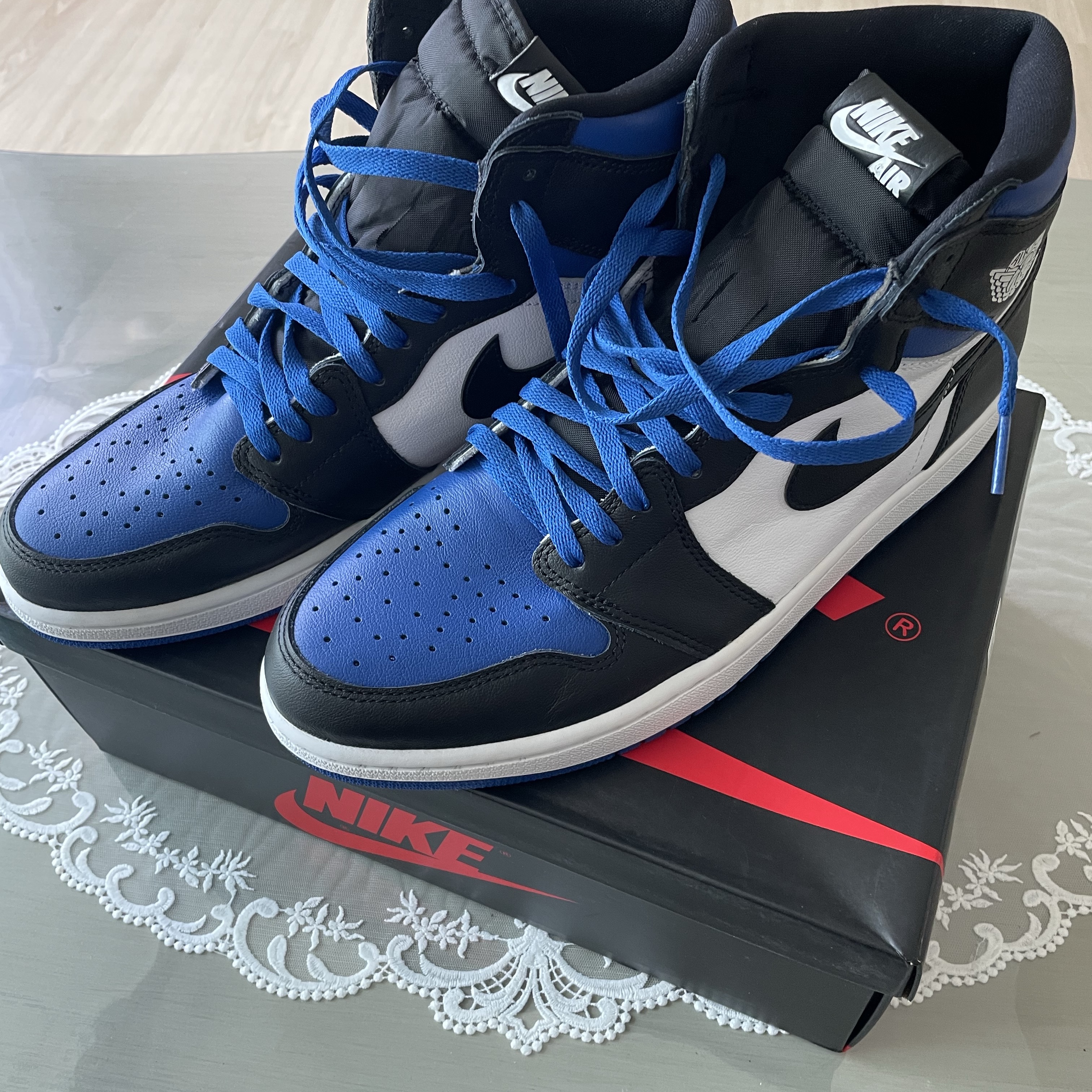 Jordan 1 Retro High OG Royal Toe 착용 스타일
