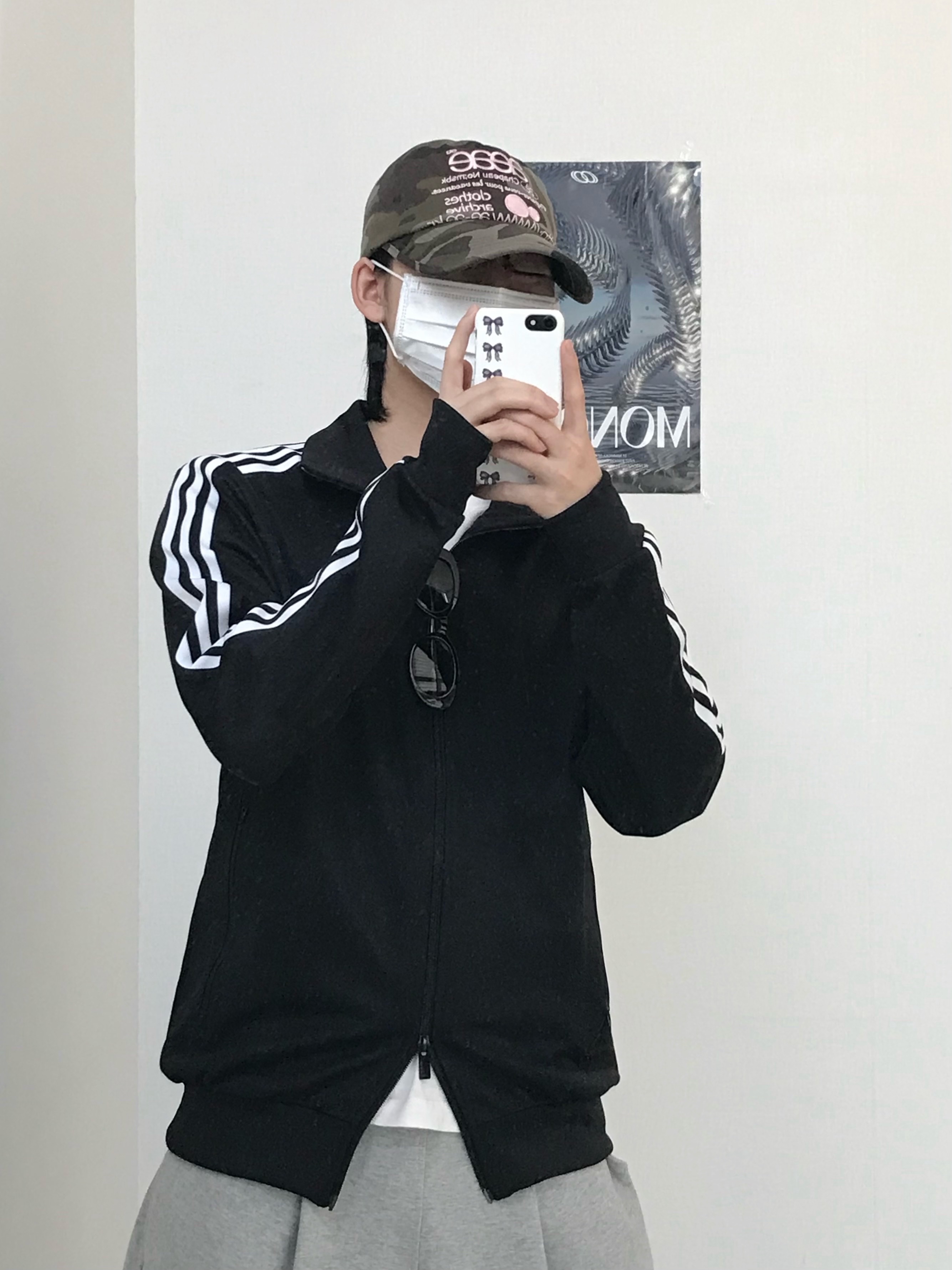Adidas Adicolor Classic Beckenbauer Track Top Black - KR Sizing, Aeae Web Logo Camo 5-Pannel Cap Green 착용 스타일