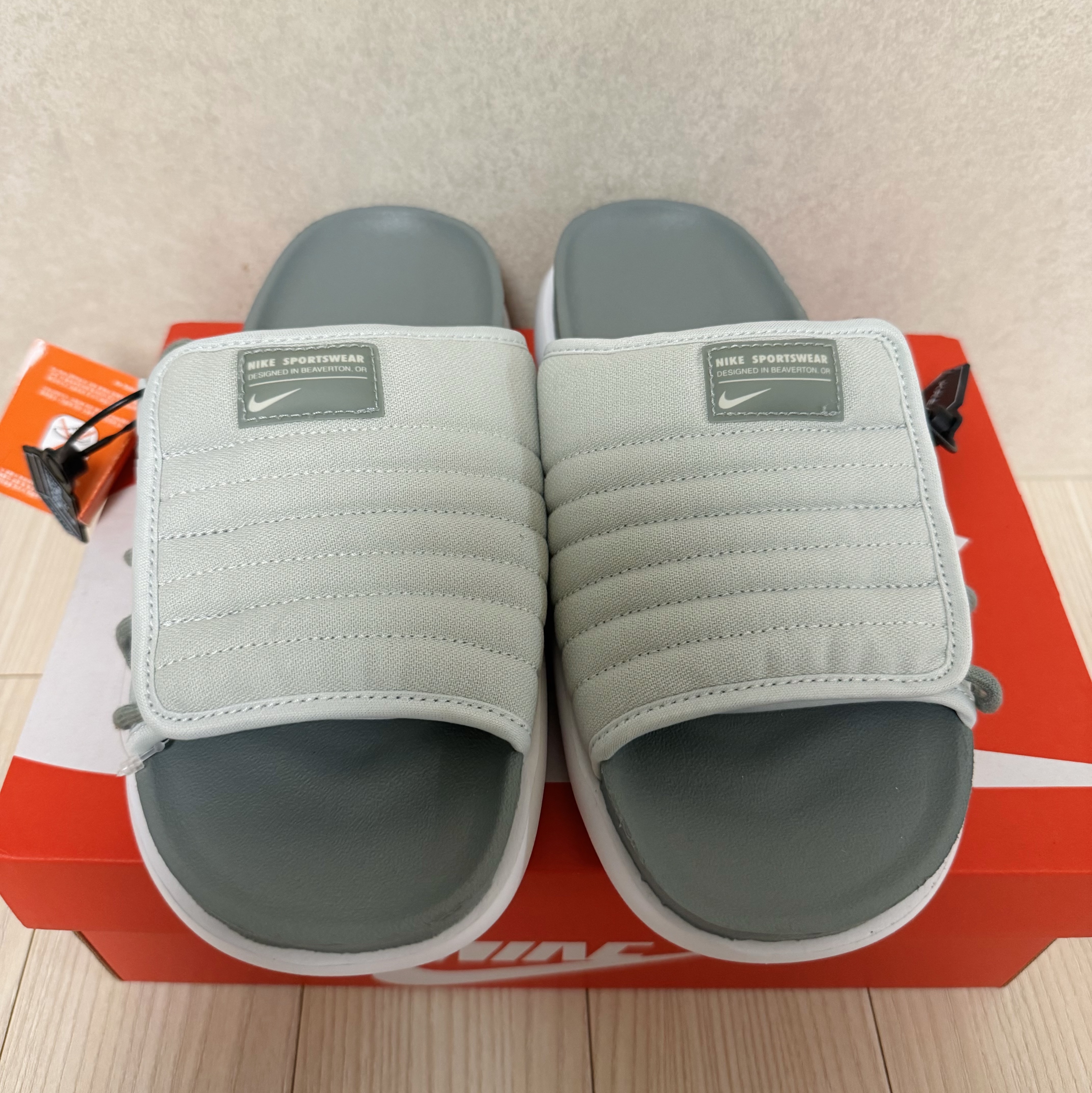 Nike Asuna 2 Slide Light Silver Summit White 착용 스타일 - 1