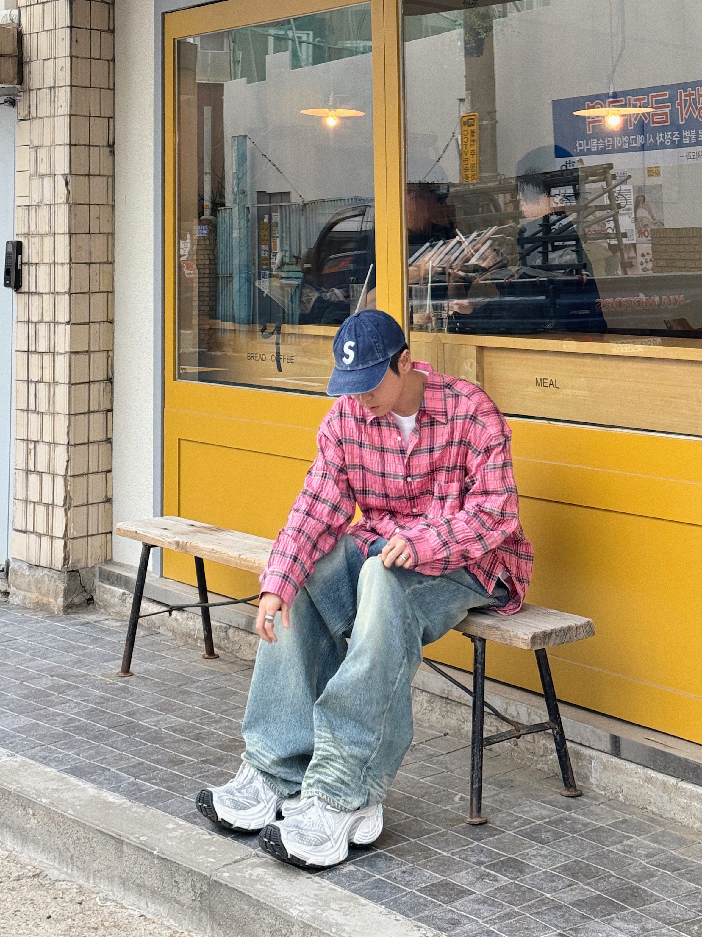 STU Burlap Bag Printing Beads T-shirt White, Supreme Pigment Print S Logo 6-Panel Indigo - 22FW 착용 스타일 - 6