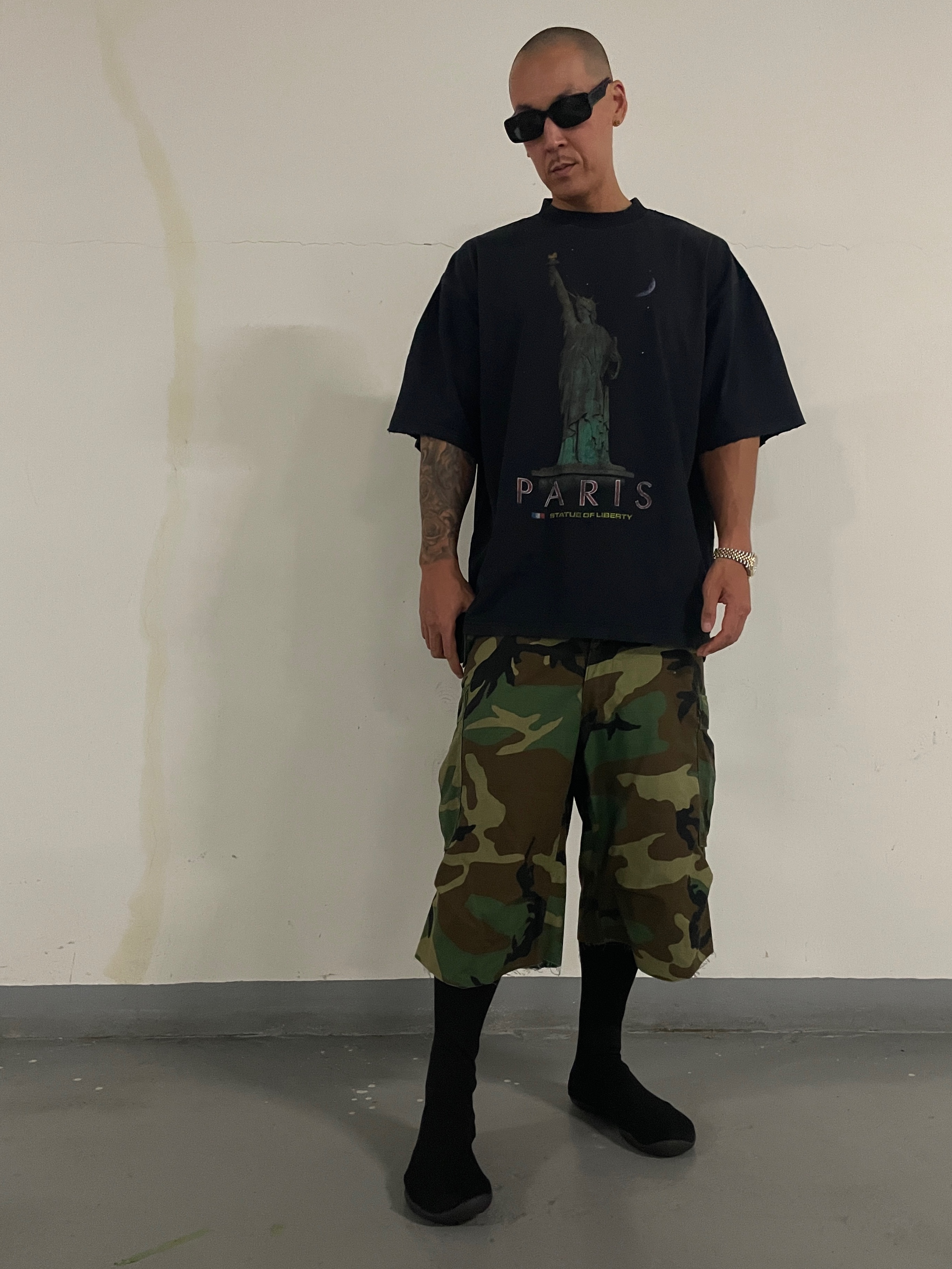 Yeezy YZY Pods Black 착용 스타일 - 1