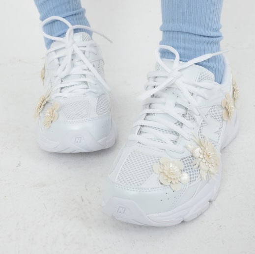 New Balance 530 White 착용 스타일 - 2