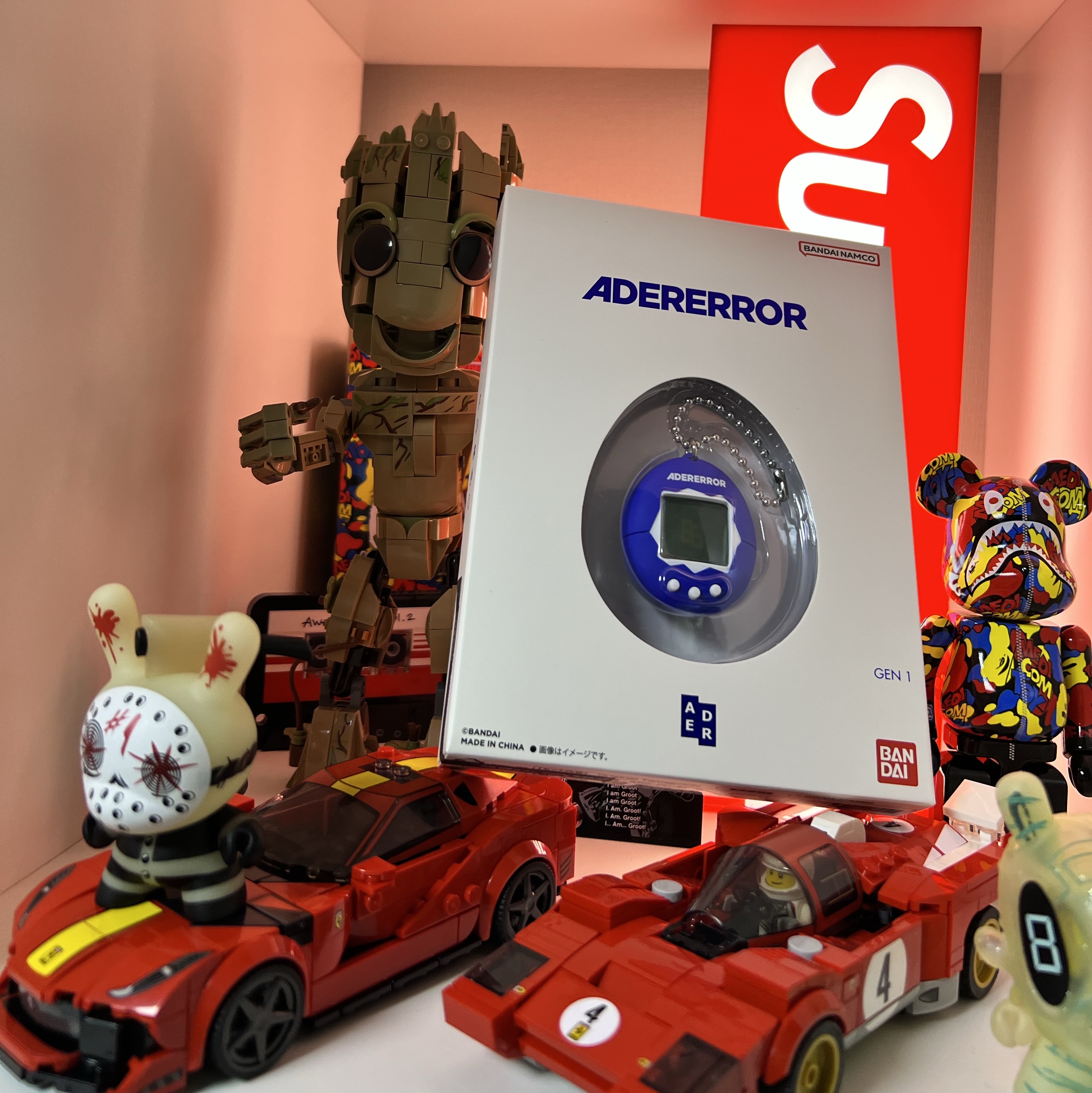 Ader Error x Bandai Original Tamagotchi Z-Blue 착용 스타일