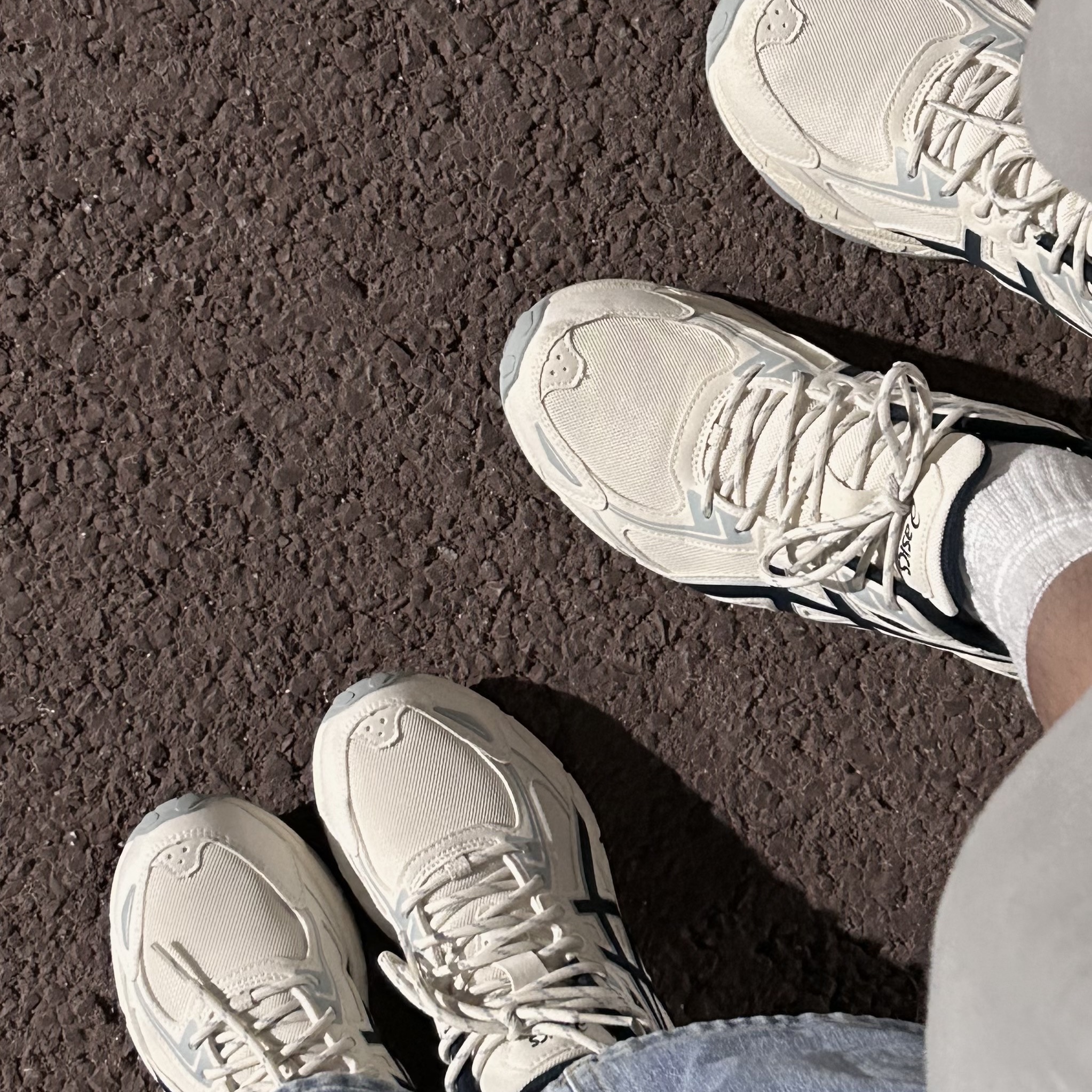 Asics Gel-Venture 6 SPS Birch French Blue 착용 스타일