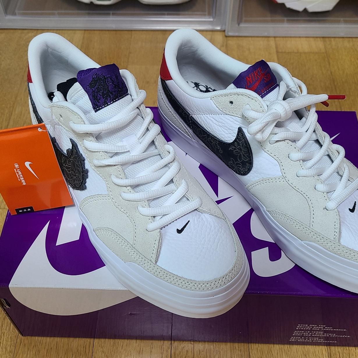 (W) Nike x Sky Brown SB Zoom Pogo Plus White and Sail 착용 스타일 - 5