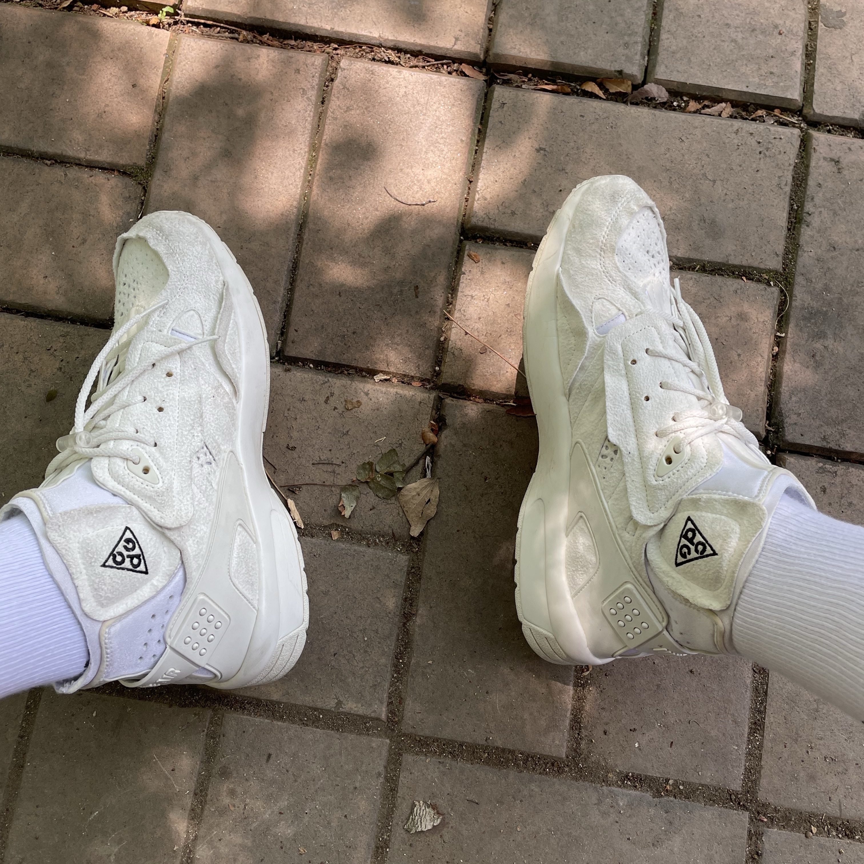 Nike x Comme des Garcons Homme Plus Air Mowabb Sail 착용 스타일 - 2
