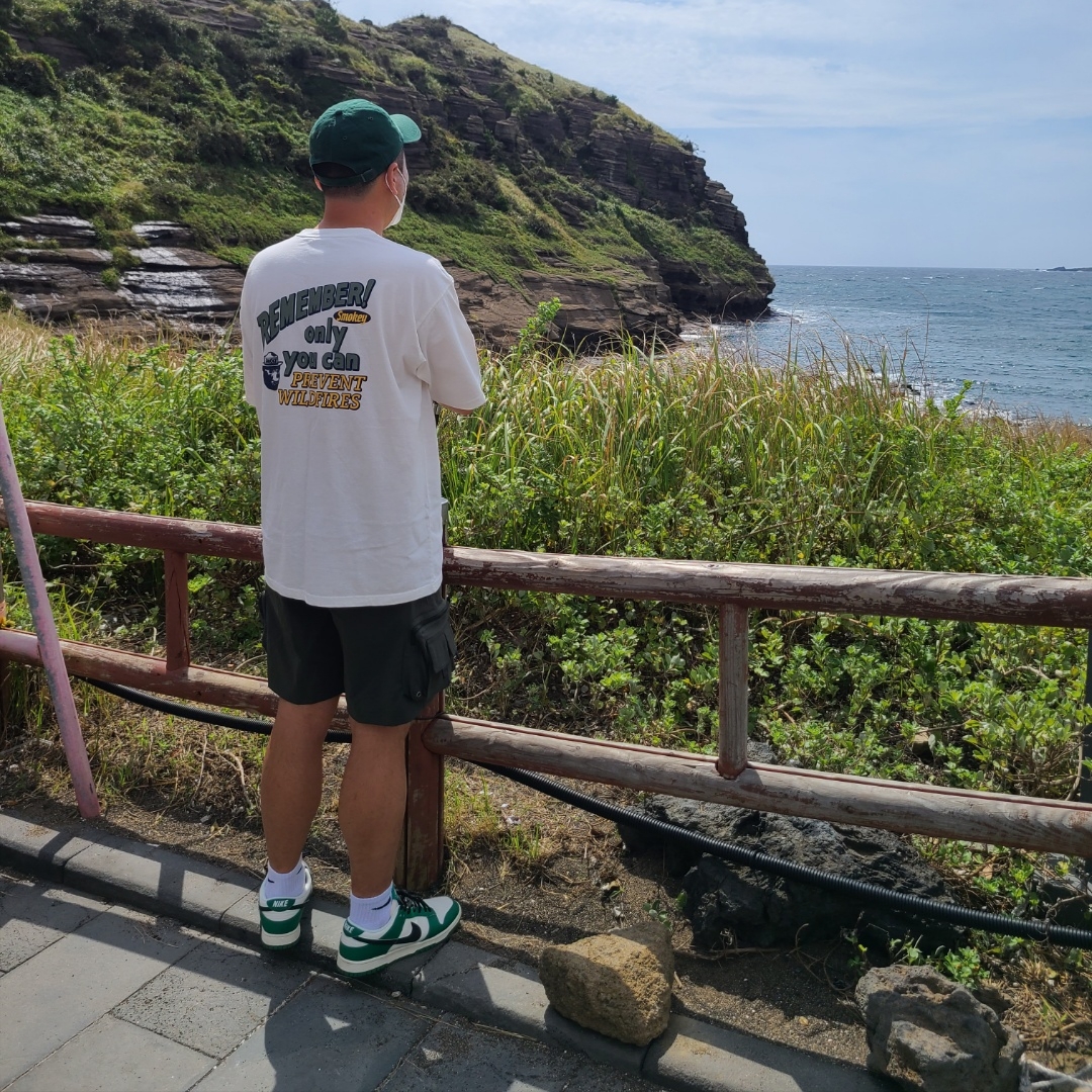 Nike Dunk Low Retro SE Jackpot Malachite, Nike ACG Cargo Shorts Sequoia - Asia 착용 스타일