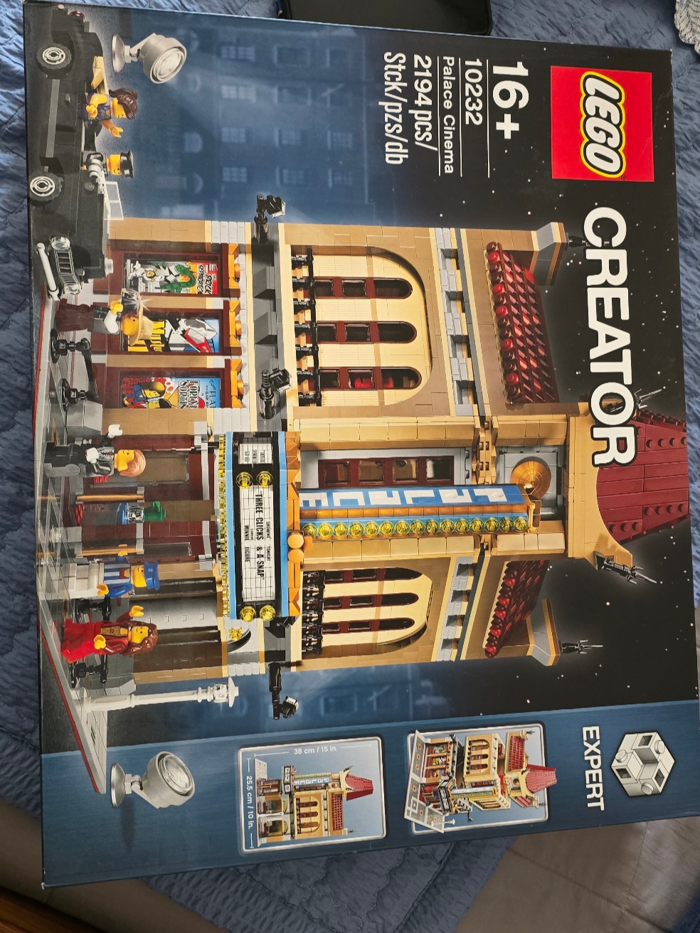 Lego Palace Cinema 착용 스타일