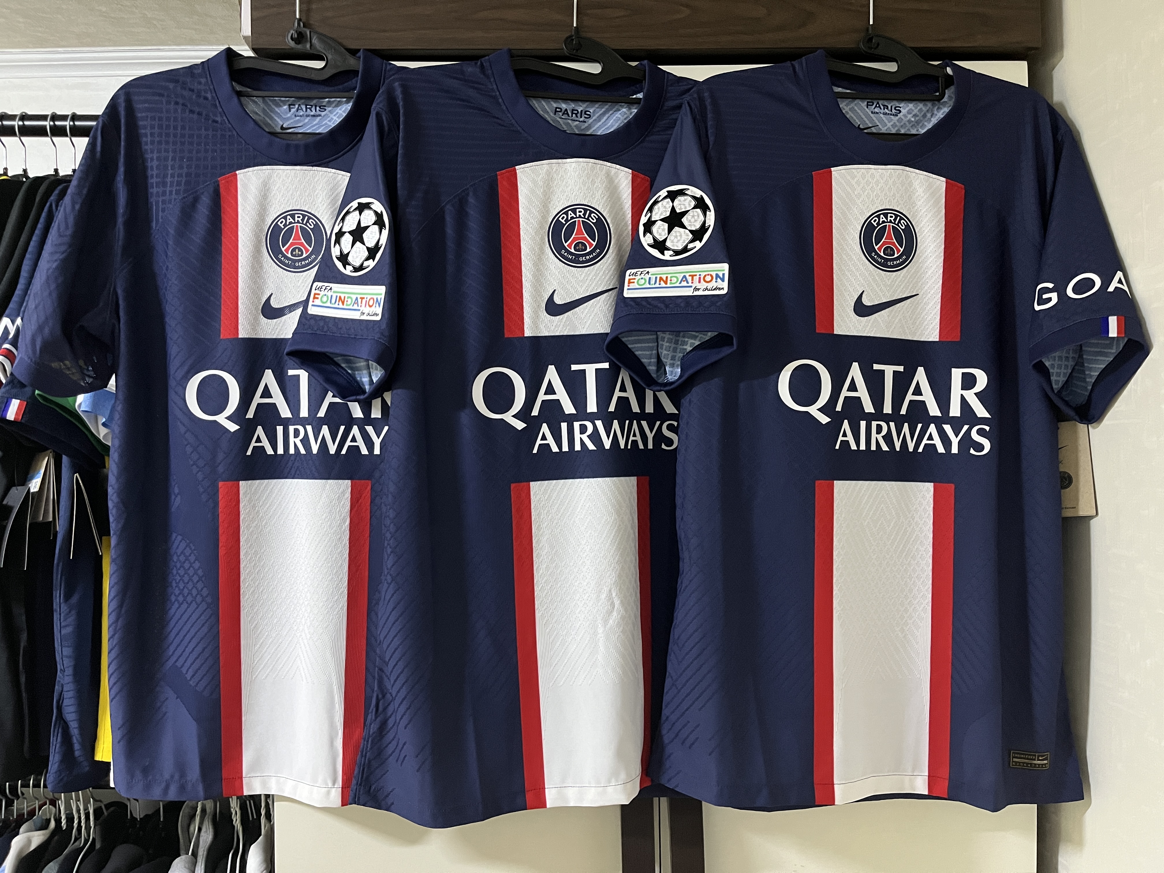 Nike Paris Saint-Germain 2022/23 Dri-Fit ADV Match Home SS Jersey Midnight Navy - US/EU (Non Marking Ver.), Nike Paris Saint-Germain 2022/23 Dri-Fit Stadium Home Jersey Midnight Navy (Non Marking Ver.) 착용 스타일 - 1
