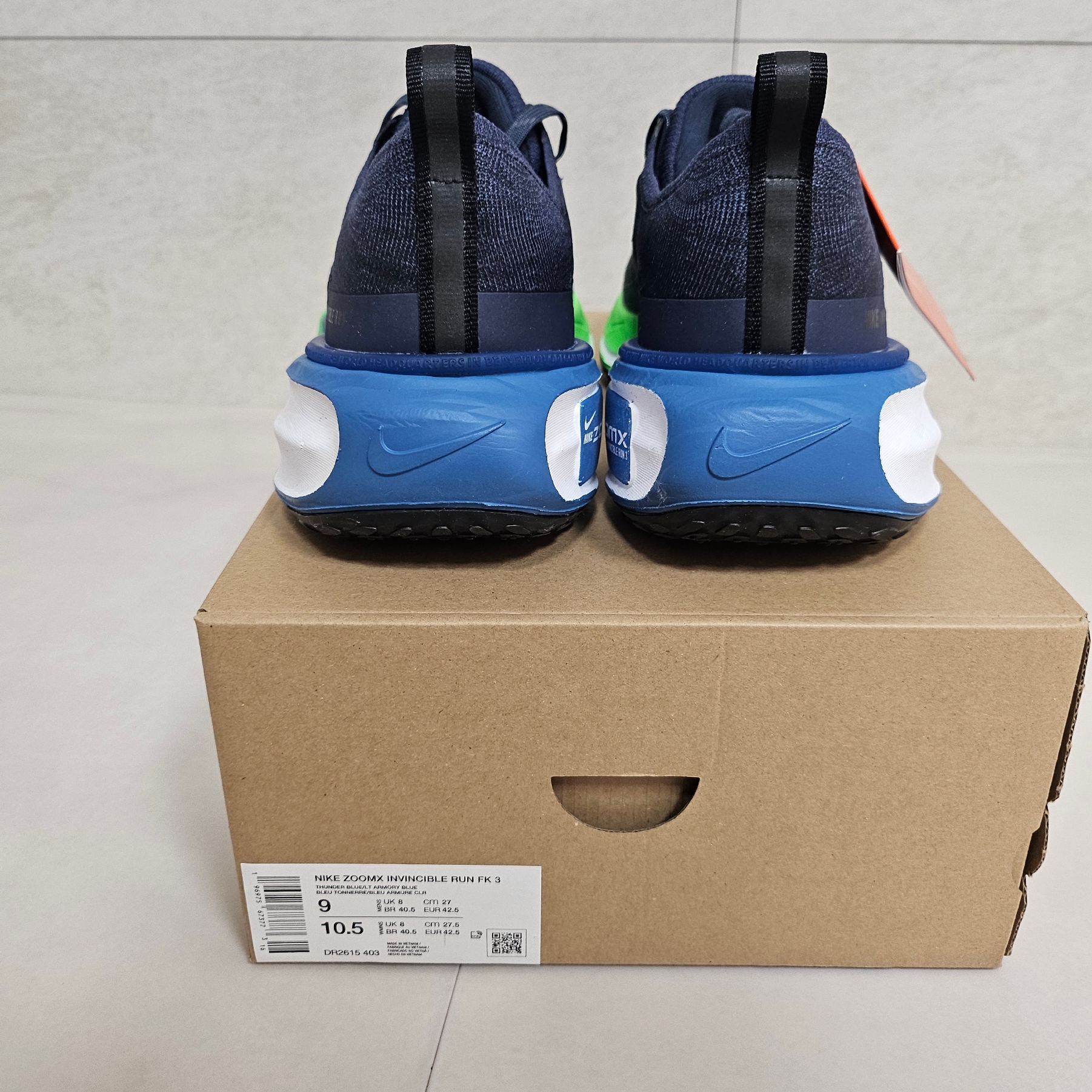 Nike Invincible 3 Thunder Blue Black 착용 스타일 - 3