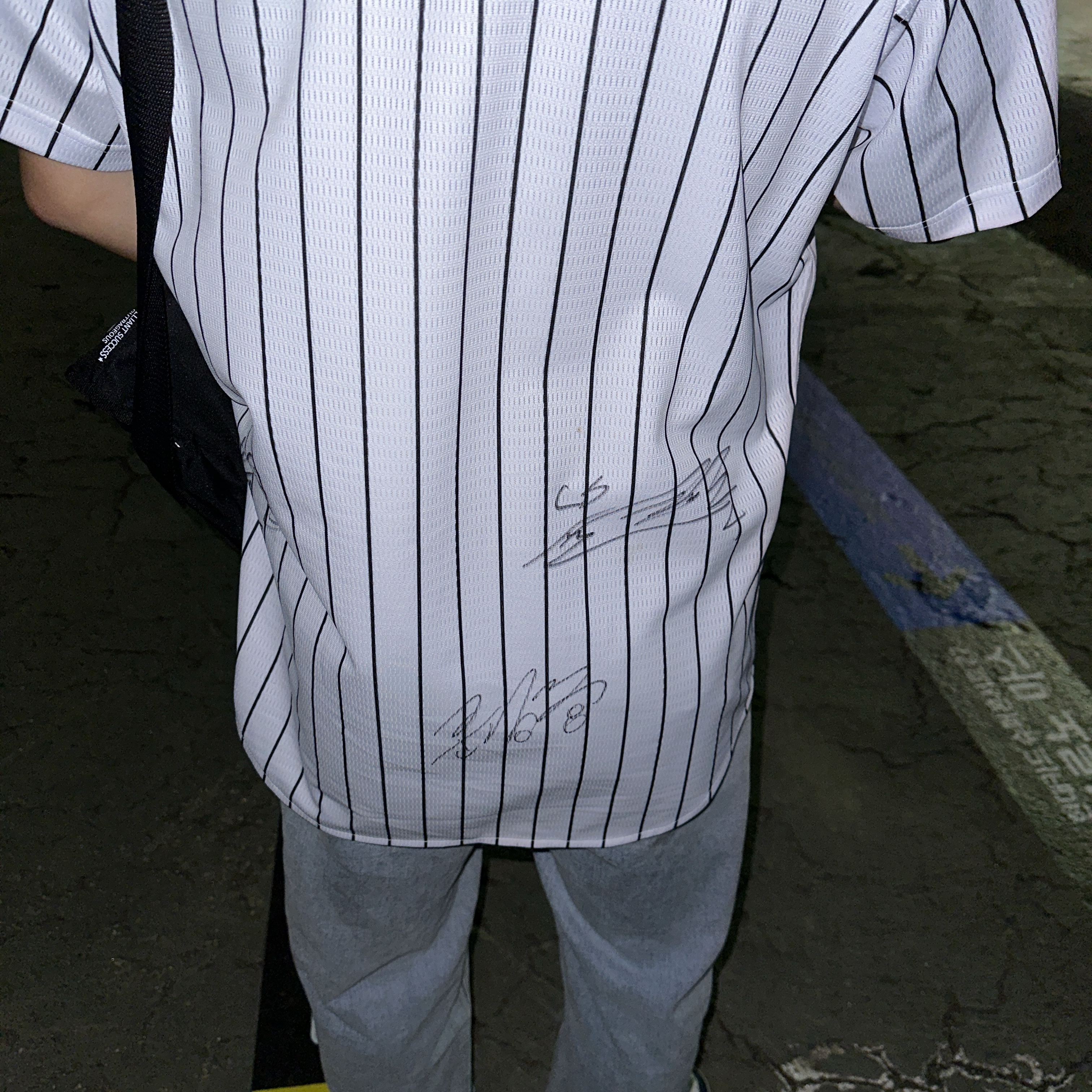 LG Twins x Prospecs 2023 Authentic Home Uniform White (Non Marking Ver.) 착용 스타일 - 3