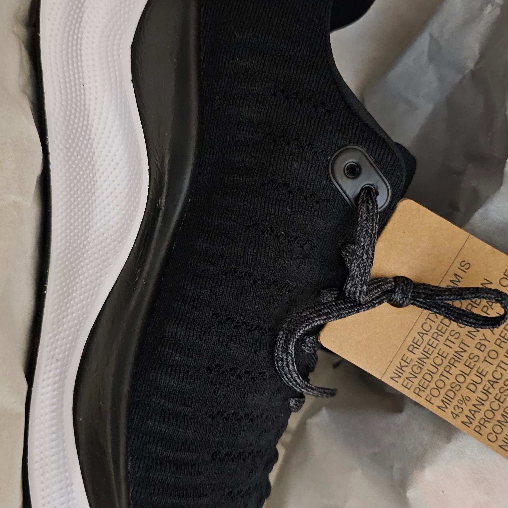 Nike ReactX Infinity Run 4 Black White 착용 스타일