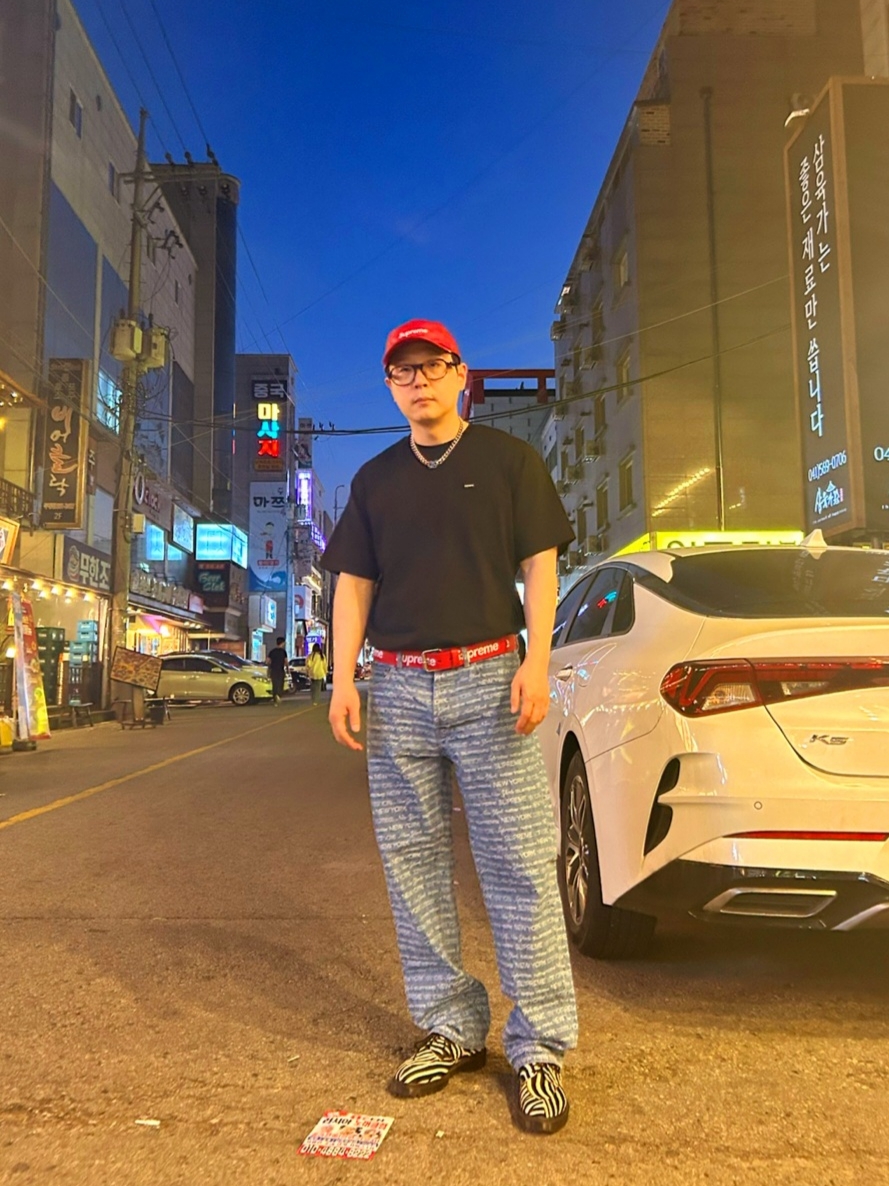 Gentle Monster x Maison Margiela MM113 Tortoiseshell Clear, Supreme Leather Camp Cap Red - 21SS 착용 스타일 - 1