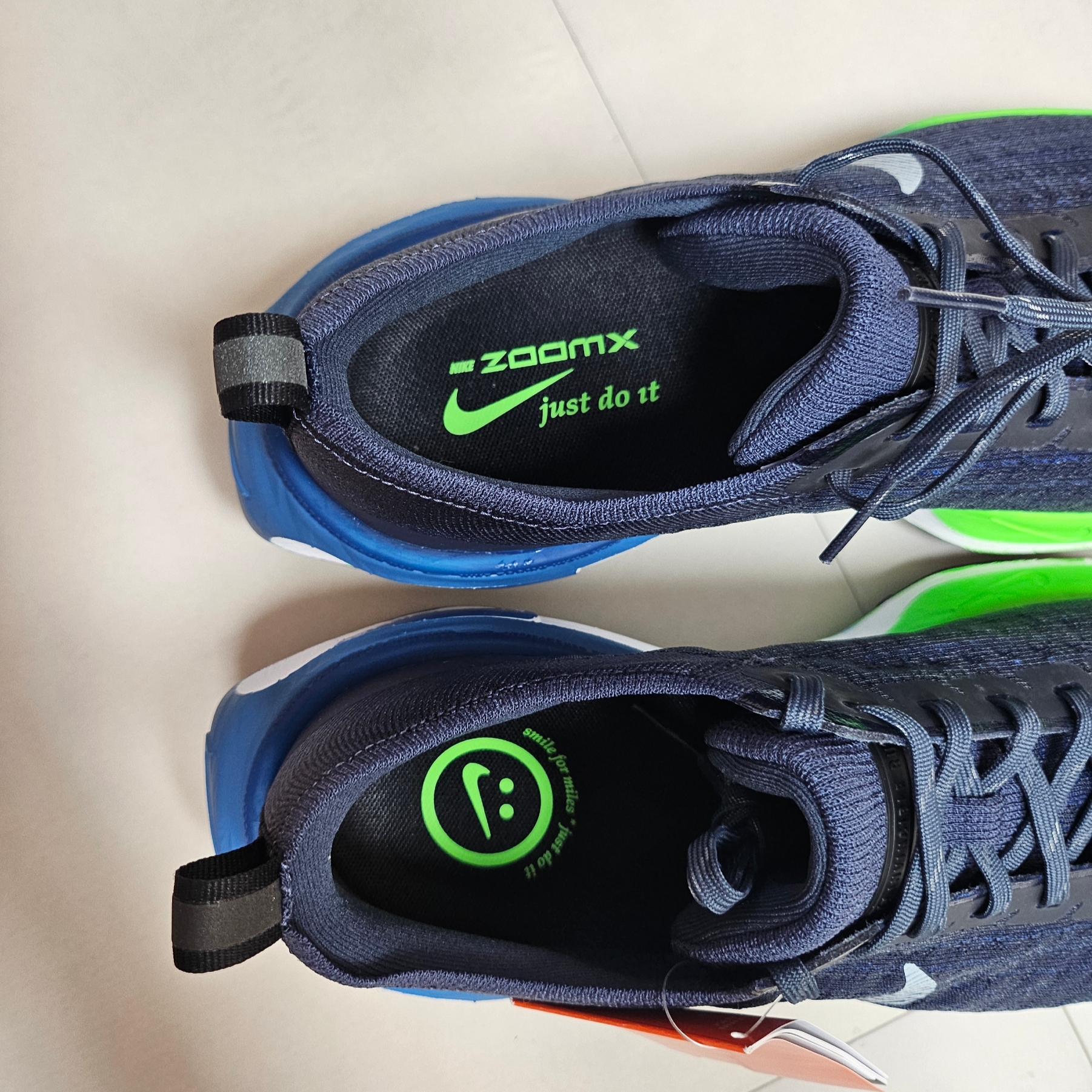 Nike Invincible 3 Thunder Blue Black 착용 스타일 - 5