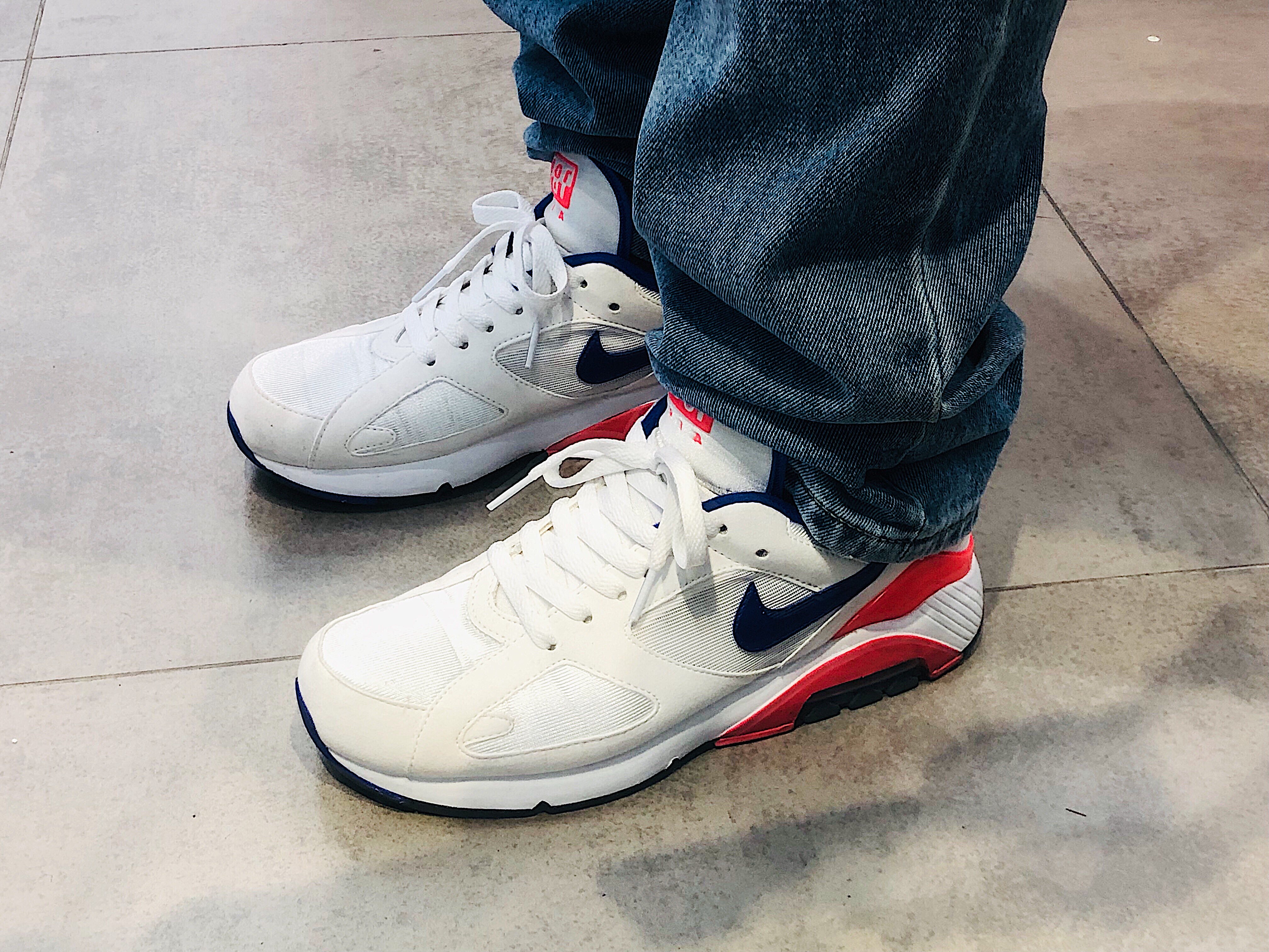 Nike Air 180 Ultramarine, Nike Air Max 180 OG Ultramarine 착용 스타일 - 1