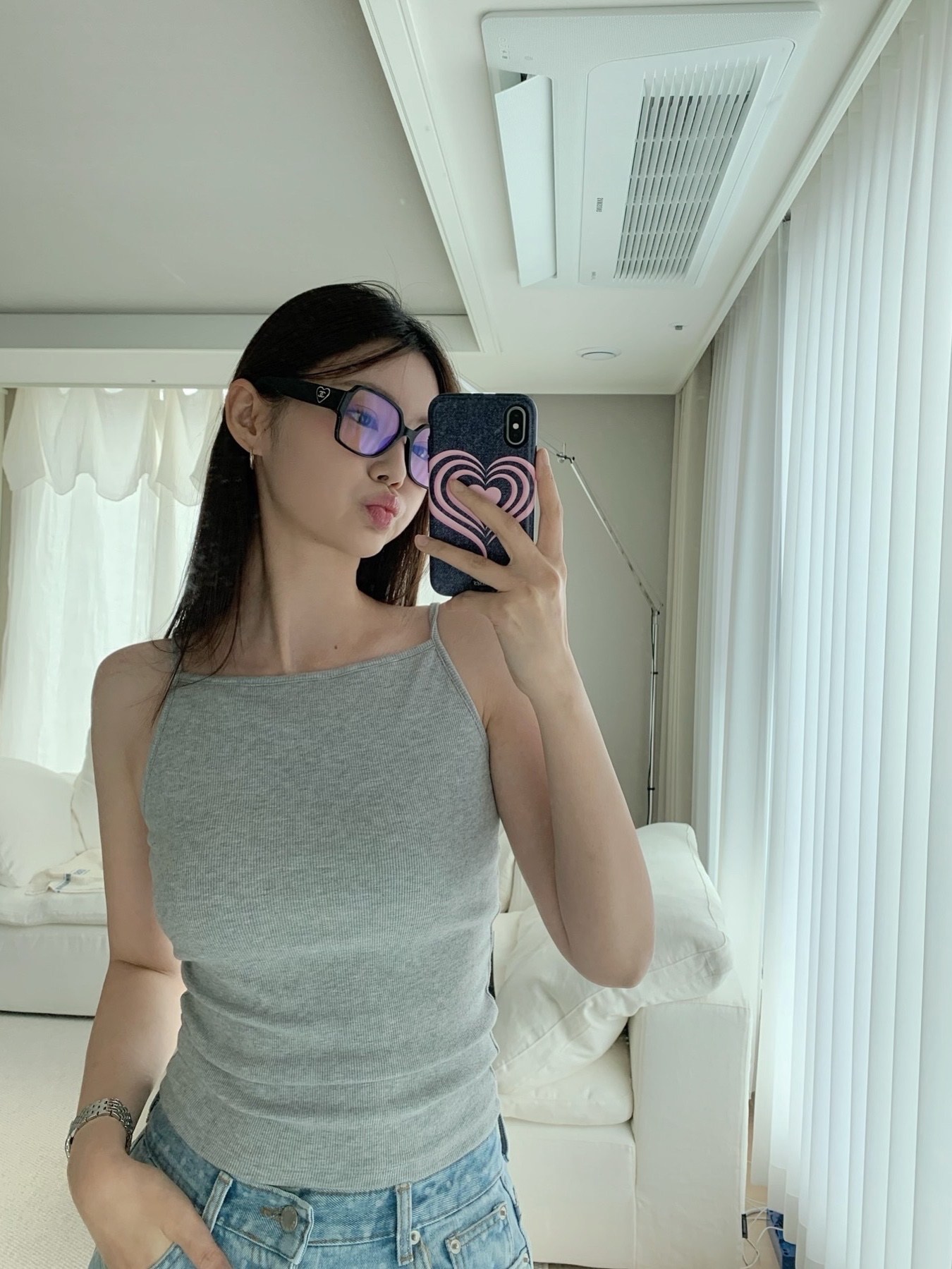 Chanel Square Blue Light Glasses Acetate & Black Asian Fit, Cartier Panthere Watch Medium Quartz Steel Bracelet Steel 착용 스타일 - 2