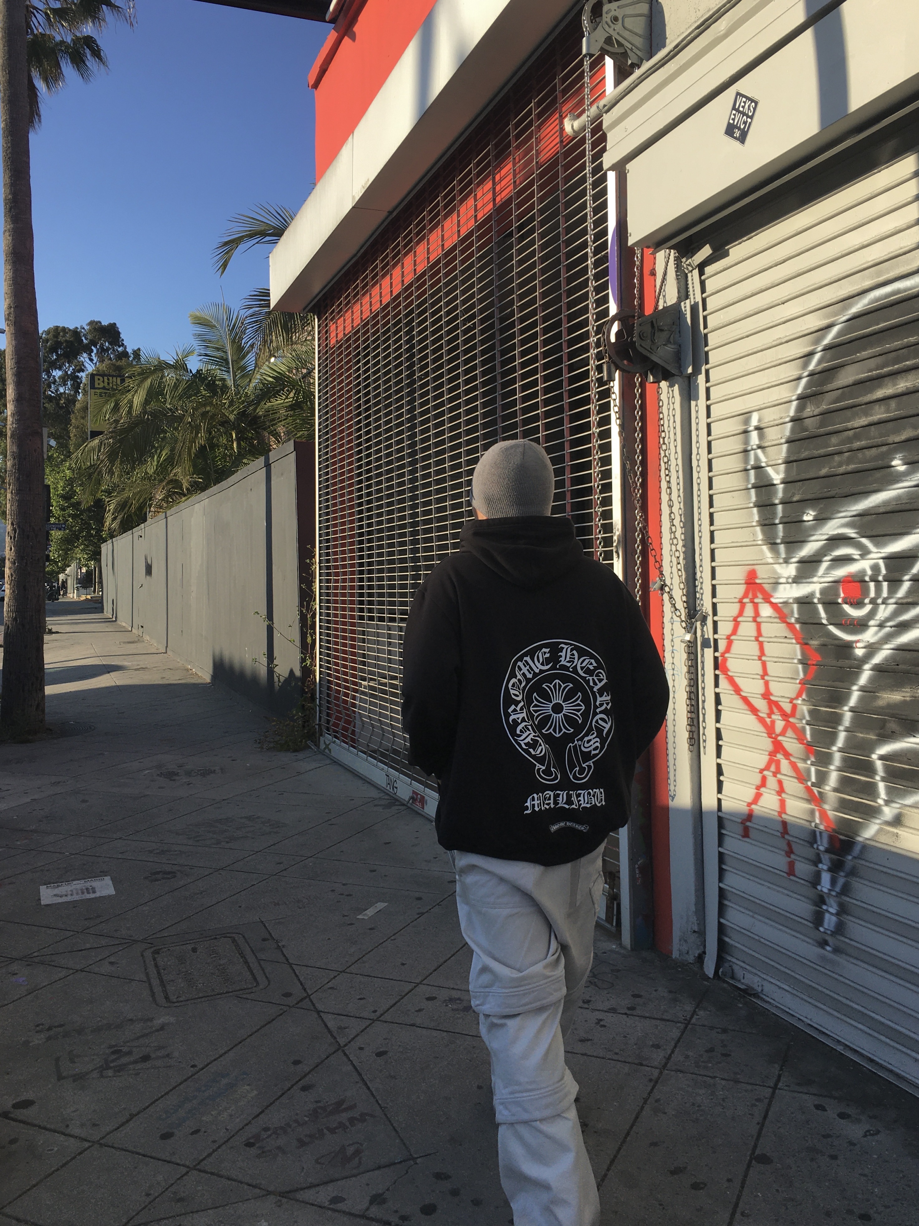 Chrome Hearts Horseshoe Hoodie Black - Malibu Exclusive, Farfromwhat Far Layered Work Pants White 착용 스타일 - 1