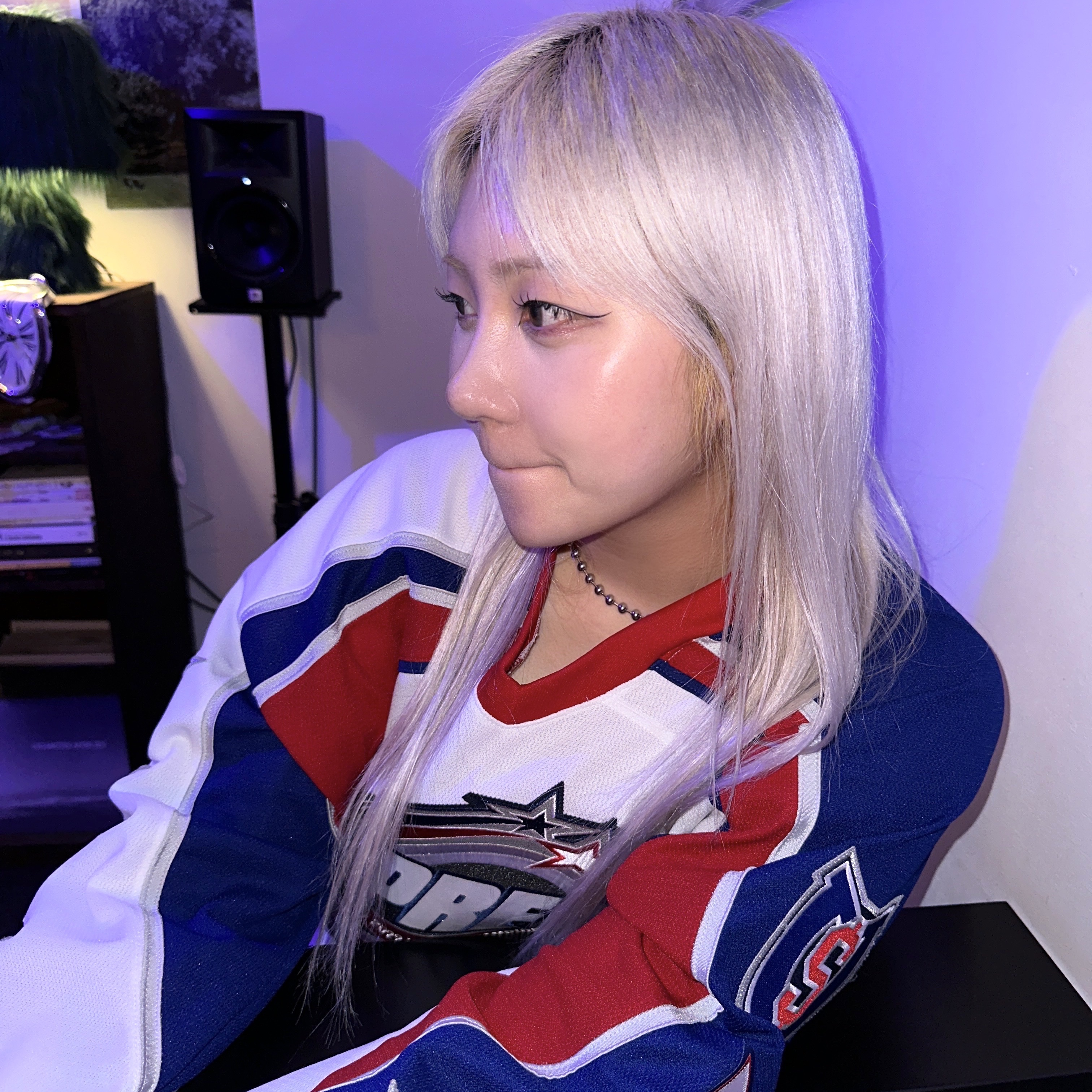 Supreme x CCM All Stars Hockey Jersey White - 22FW 착용 스타일 - 3