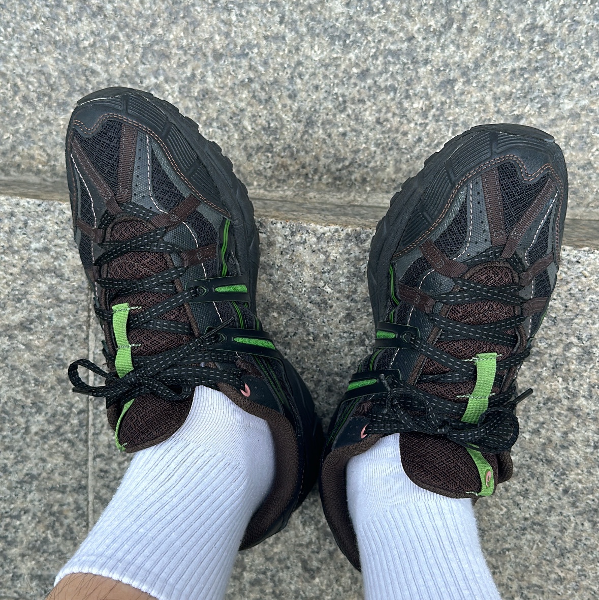 Asics x Andersson Bell Gel-Sonoma 15-50 Black Green 착용 스타일