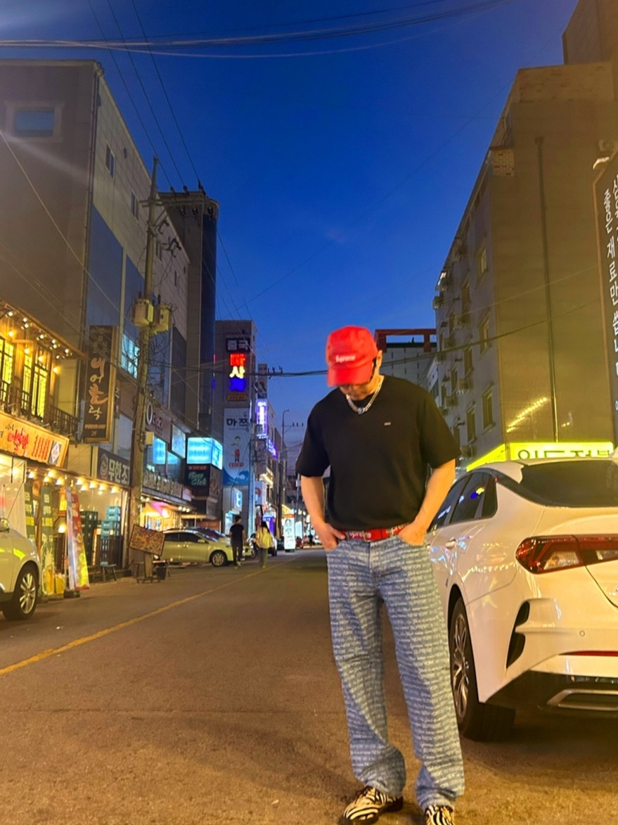 Gentle Monster x Maison Margiela MM113 Tortoiseshell Clear, Supreme Leather Camp Cap Red - 21SS 착용 스타일 - 2