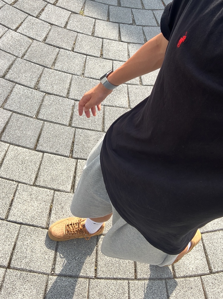 Nike Air Force 1 '07 WB Flax 착용 스타일