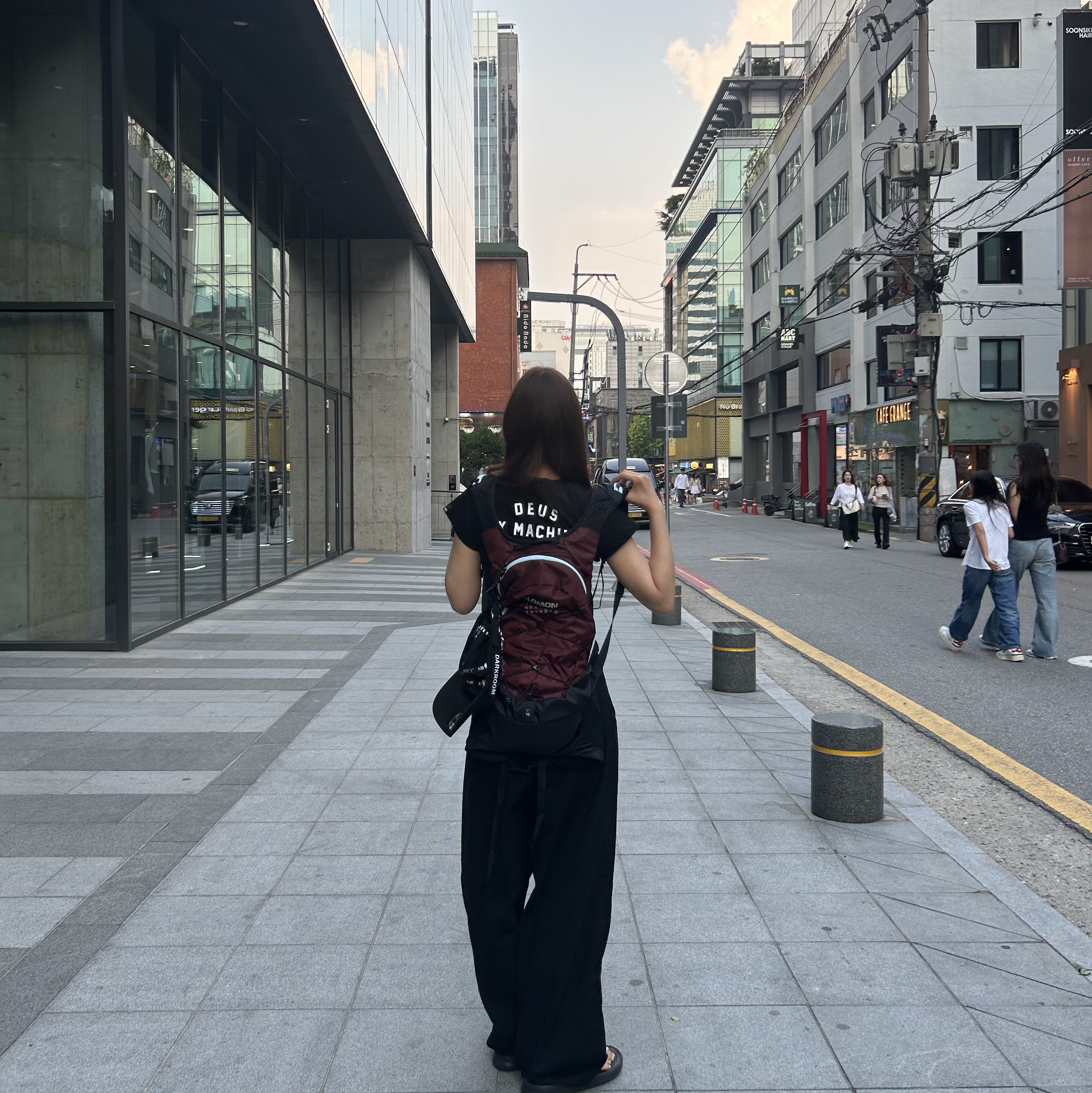 Salomon x MM6 Maison Margiela XT-15 Bordeaux 착용 스타일 - 2