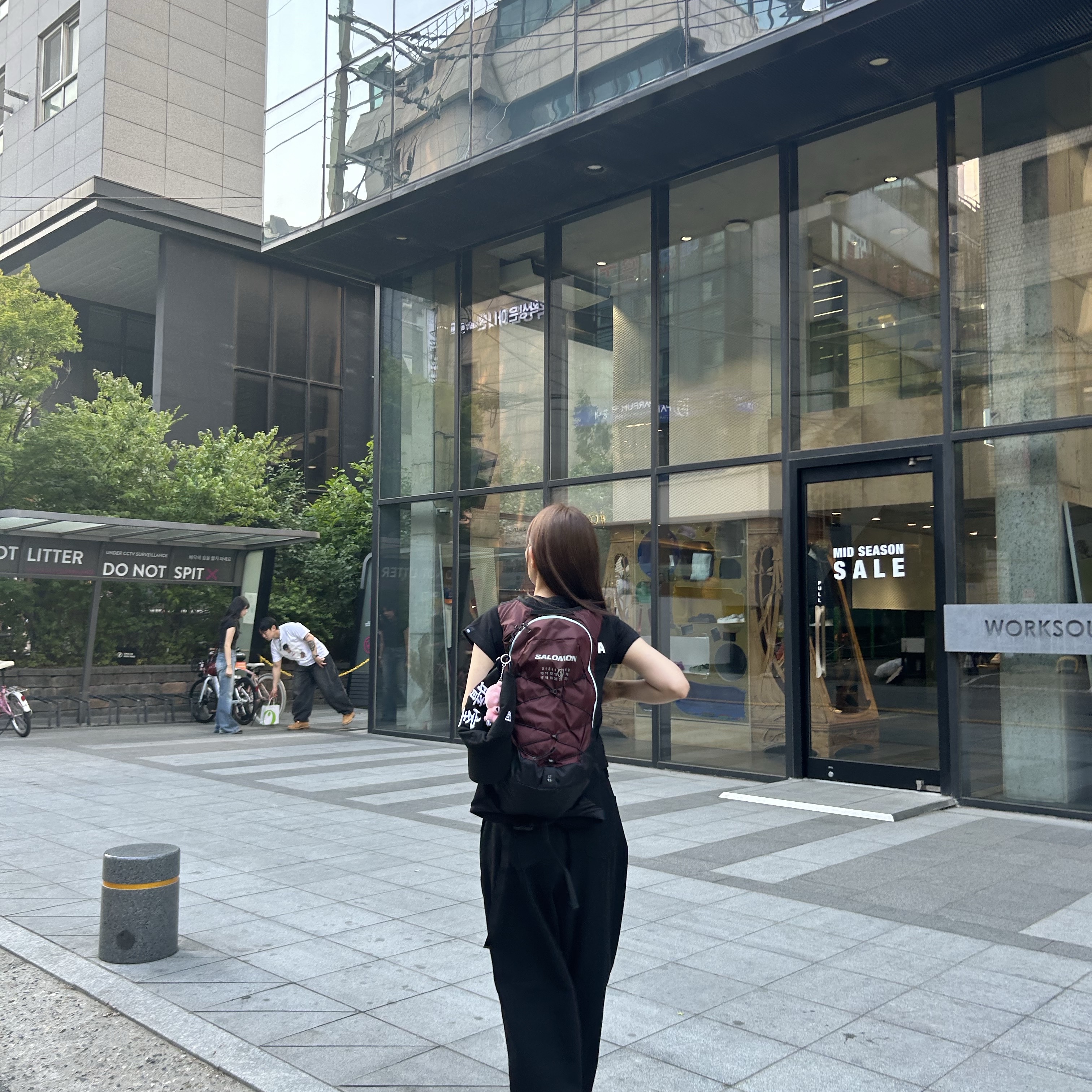 Salomon x MM6 Maison Margiela XT-15 Bordeaux 착용 스타일 - 4