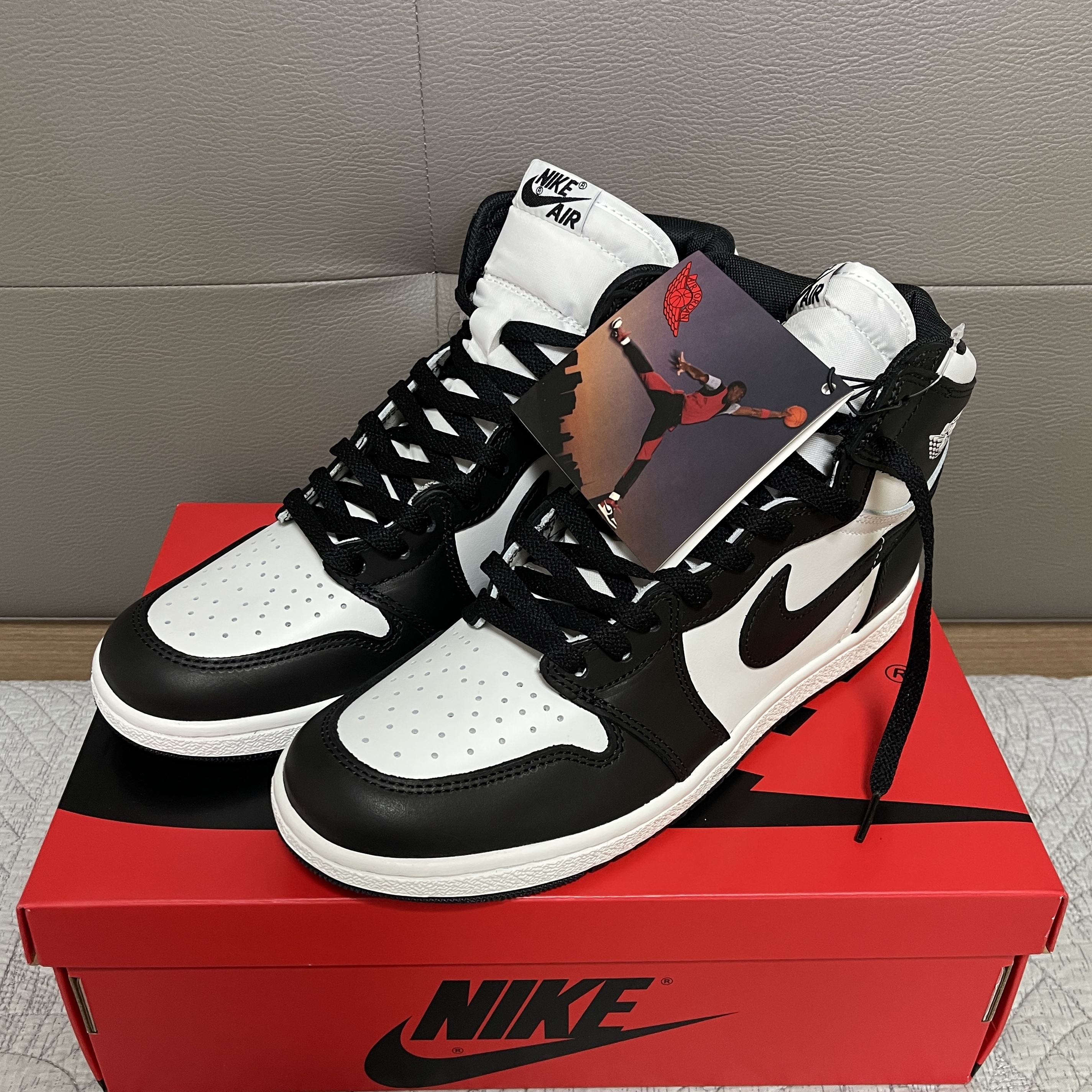 Jordan 1 High 85 Black White 착용 스타일 - 2