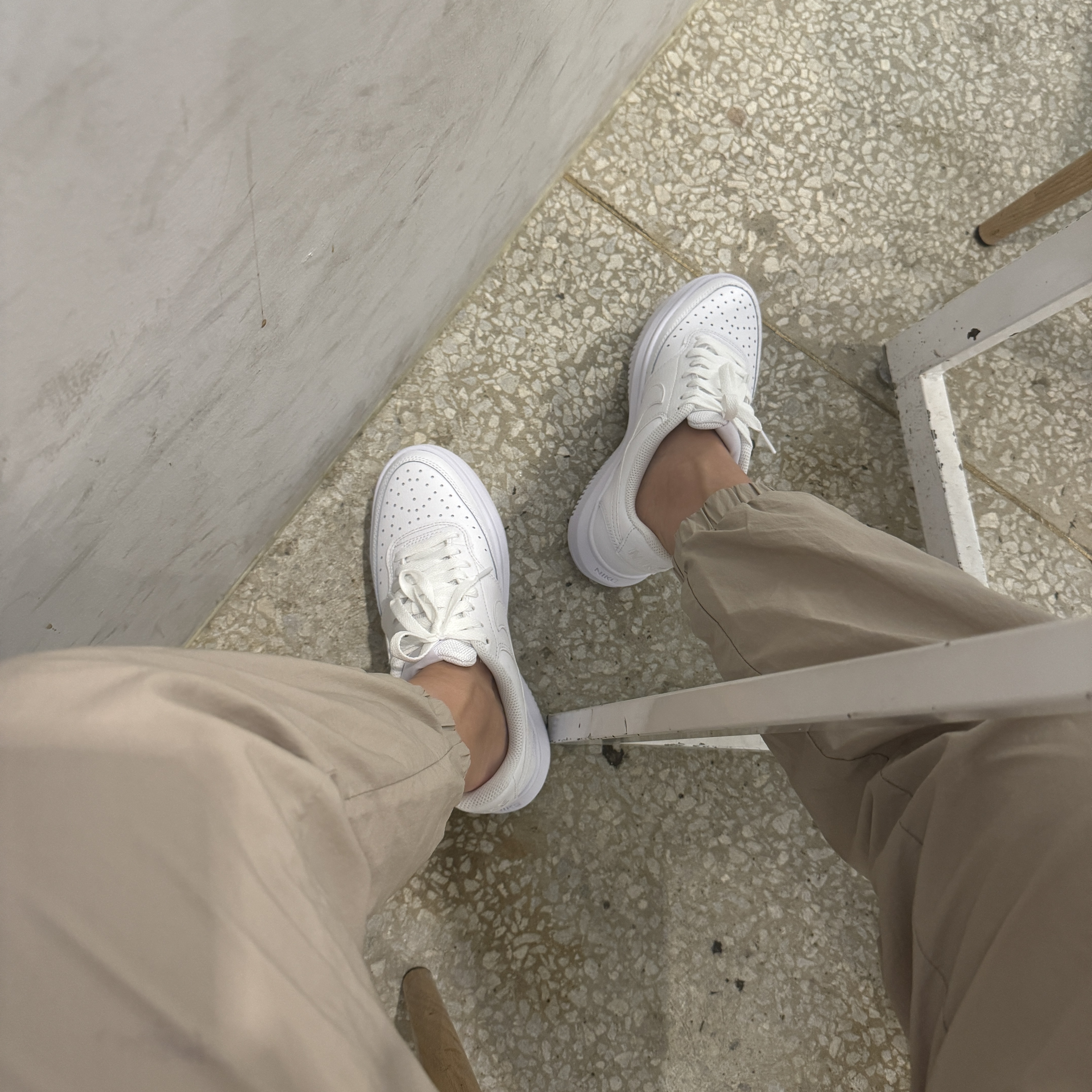 (W) Nike Court Vision Alta White 착용 스타일