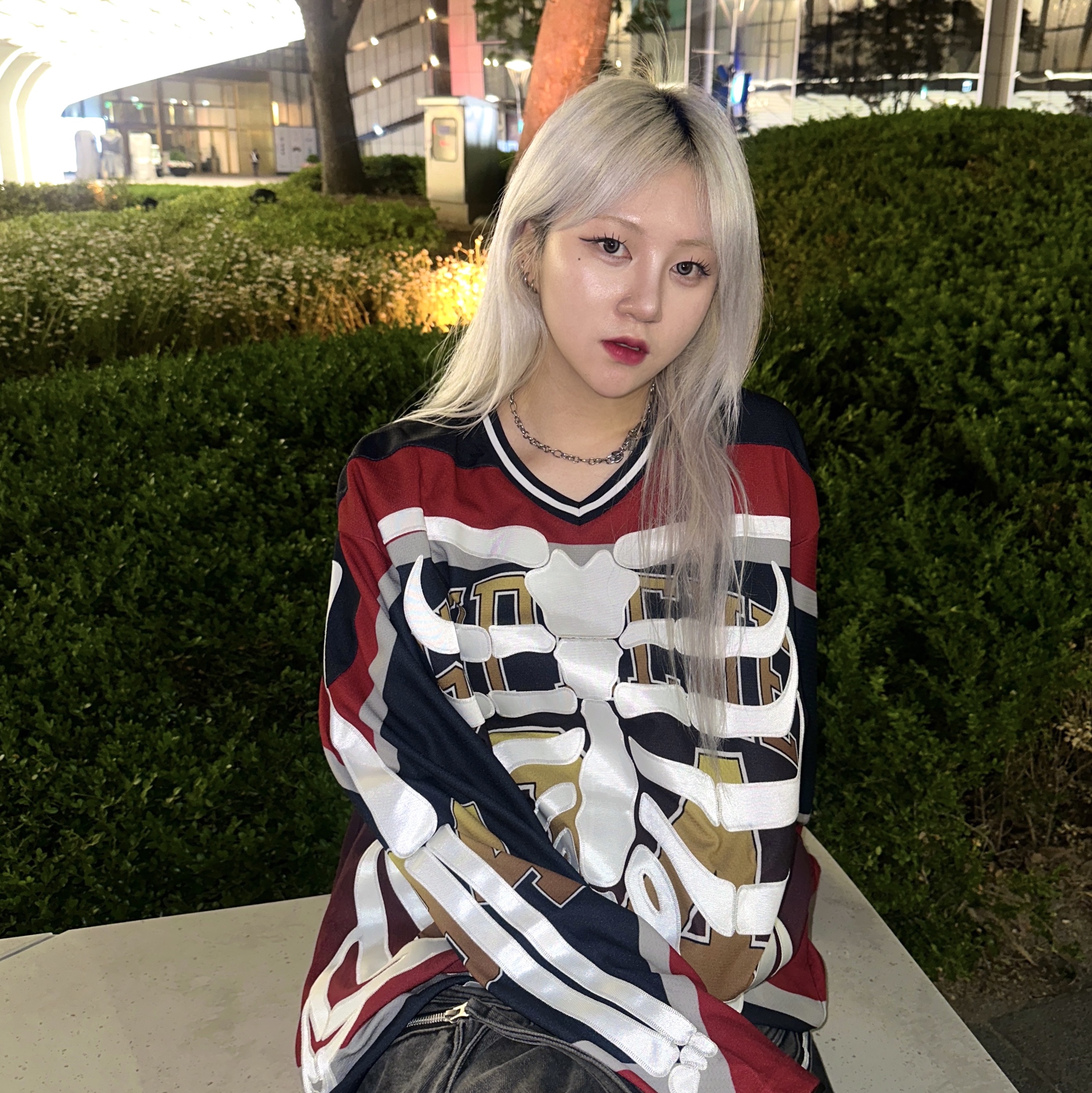 Supreme Bones Hockey Jersey Multicolor - 23FW 착용 스타일 - 1