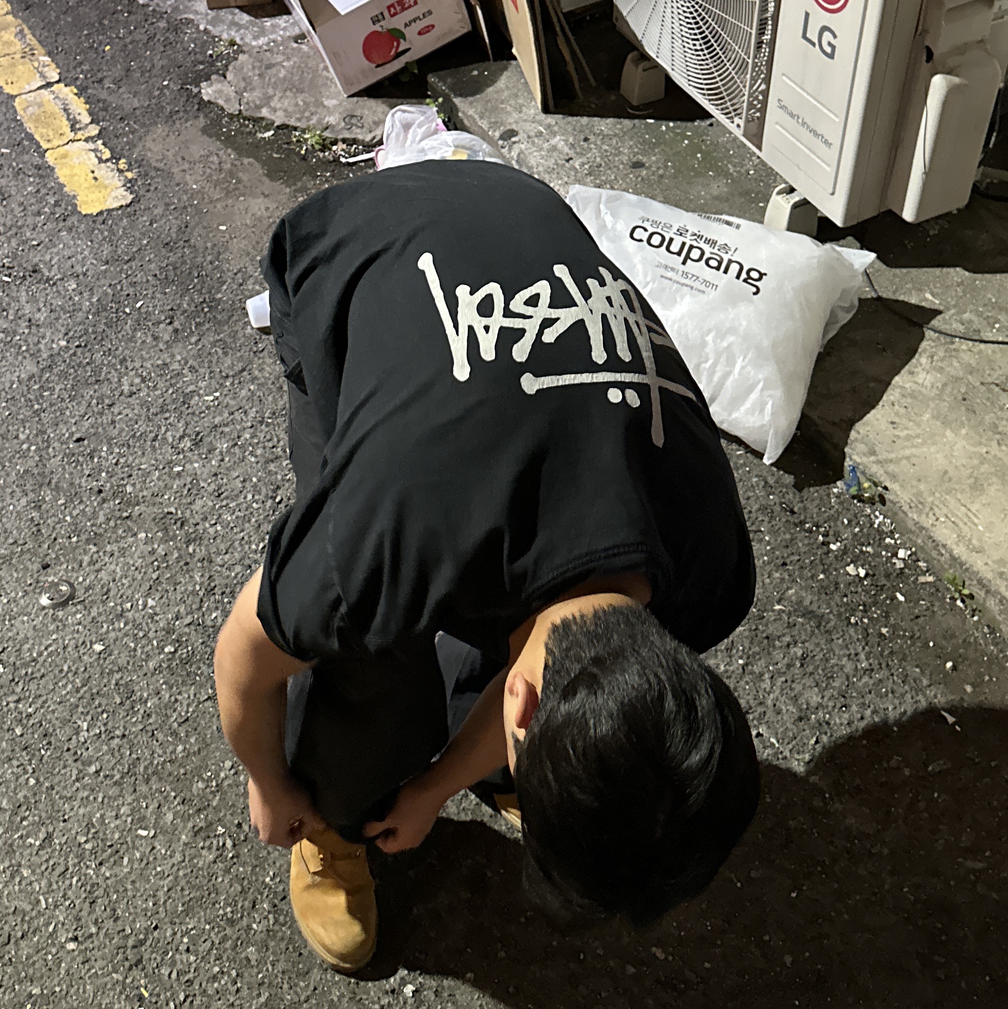 Stussy Basic Stussy Pigment Dyed T-Shirt Black 2024, Timberland Premium 6 inch Waterproof Boot Wheat Nubuck - Wide 착용 스타일 - 5