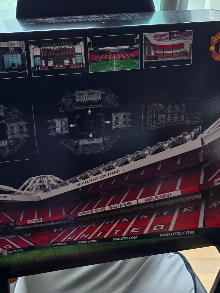 Lego Old Trafford Manchester United 착용 스타일 - 2