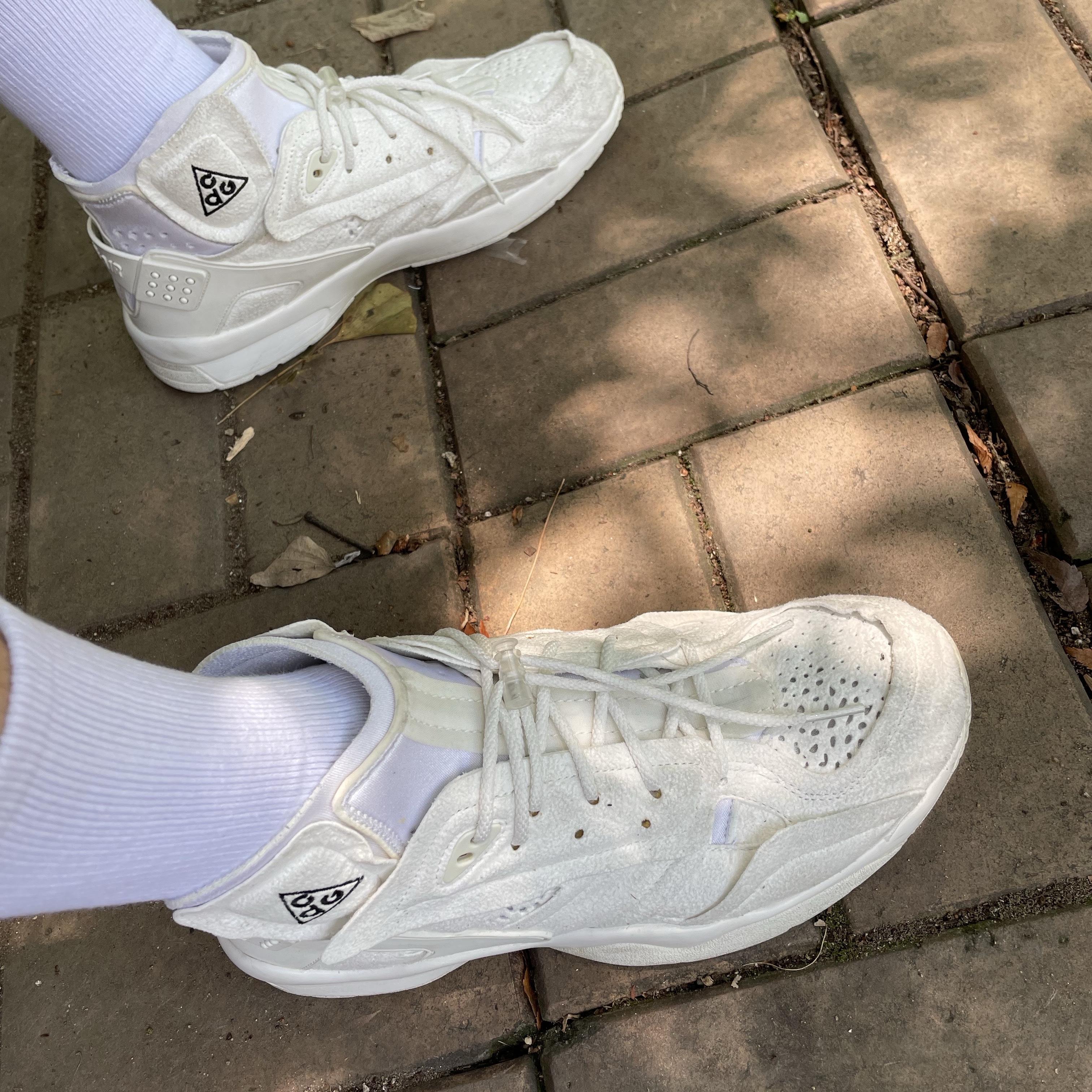 Nike x Comme des Garcons Homme Plus Air Mowabb Sail 착용 스타일 - 1