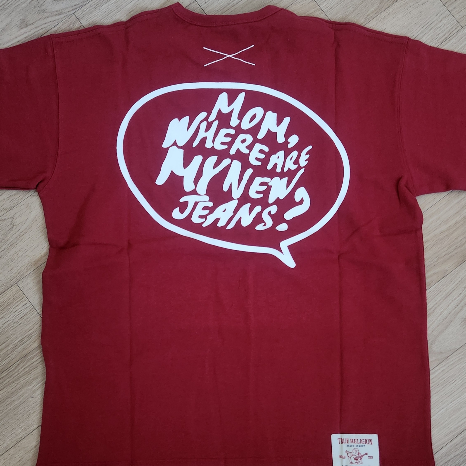 True Religion Bubble T-Shirt Burgundy 착용 스타일 - 2