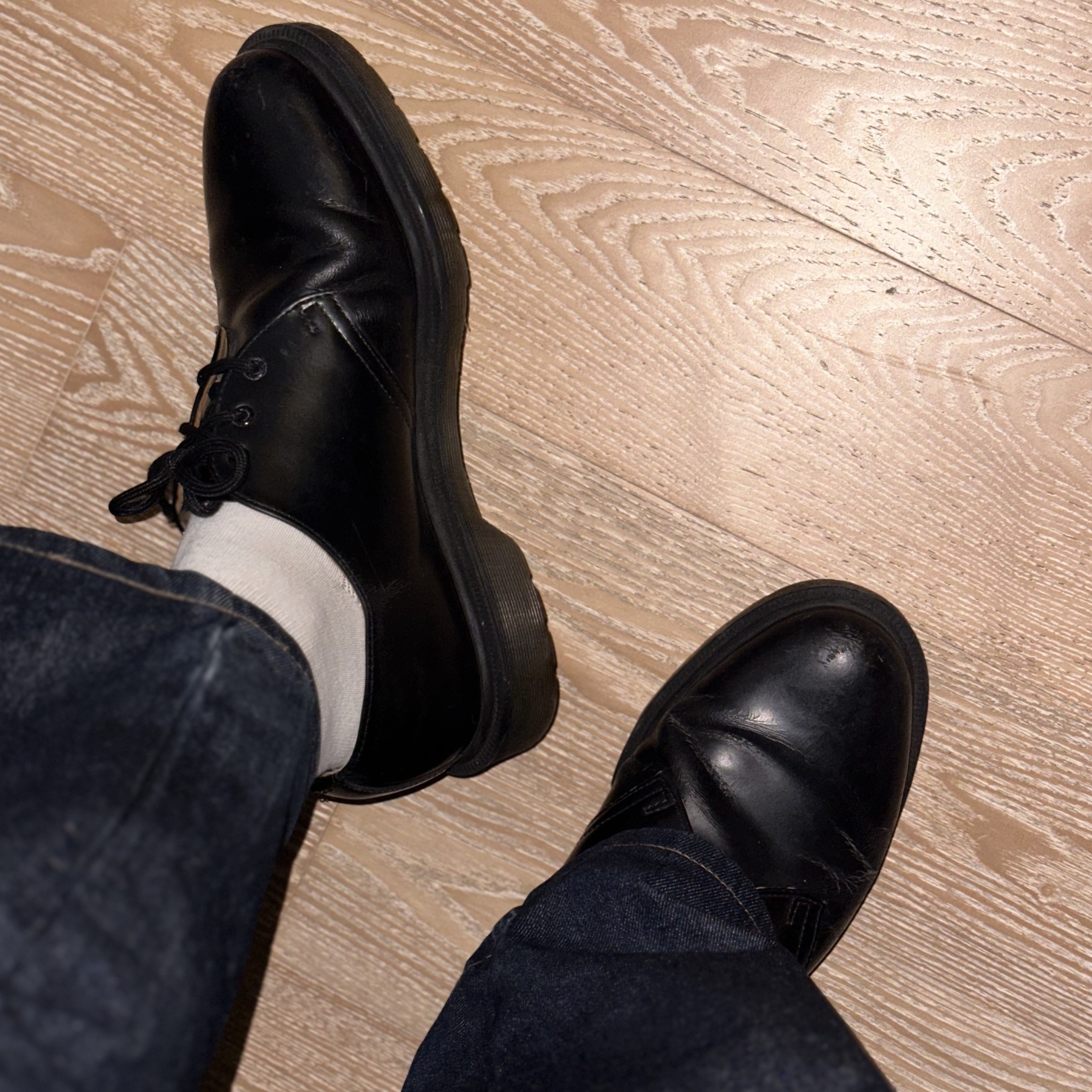 Dr. Martens 1461 Plain Welt Smooth Black, Dr. Martens 1461 Smooth Black 착용 스타일 - 1