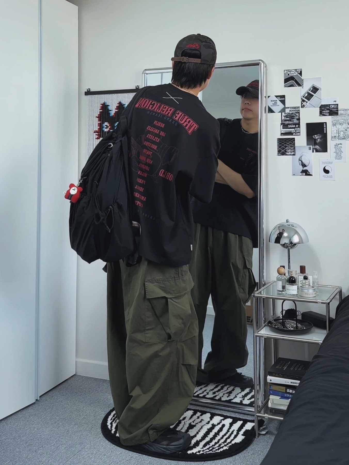 True Religion TR World Tour T-Shirt Black, Hoka Hopara 2 Black 착용 스타일 - 6