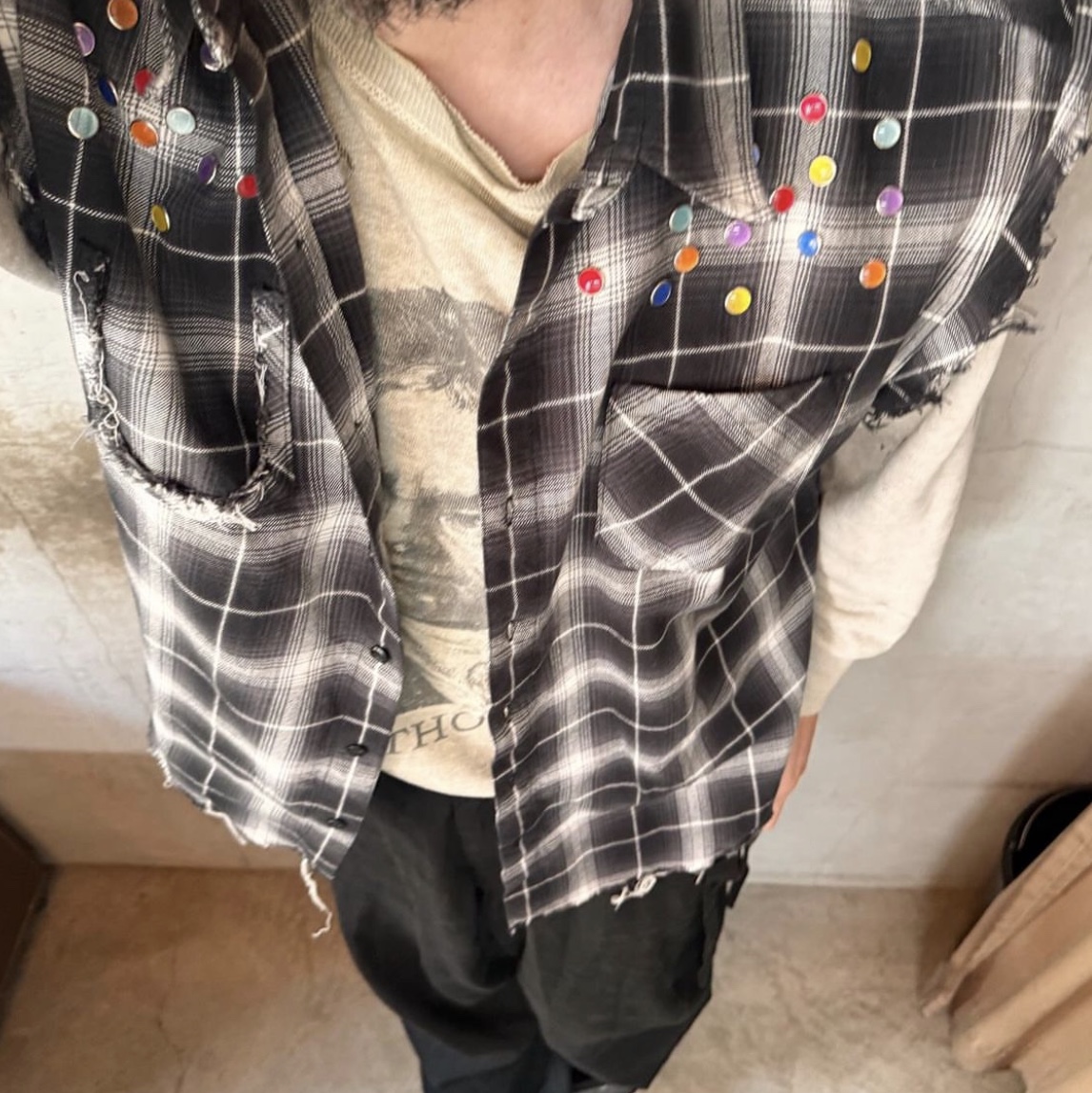 Rafu Vest Black, Rafu Vest Red 착용 스타일